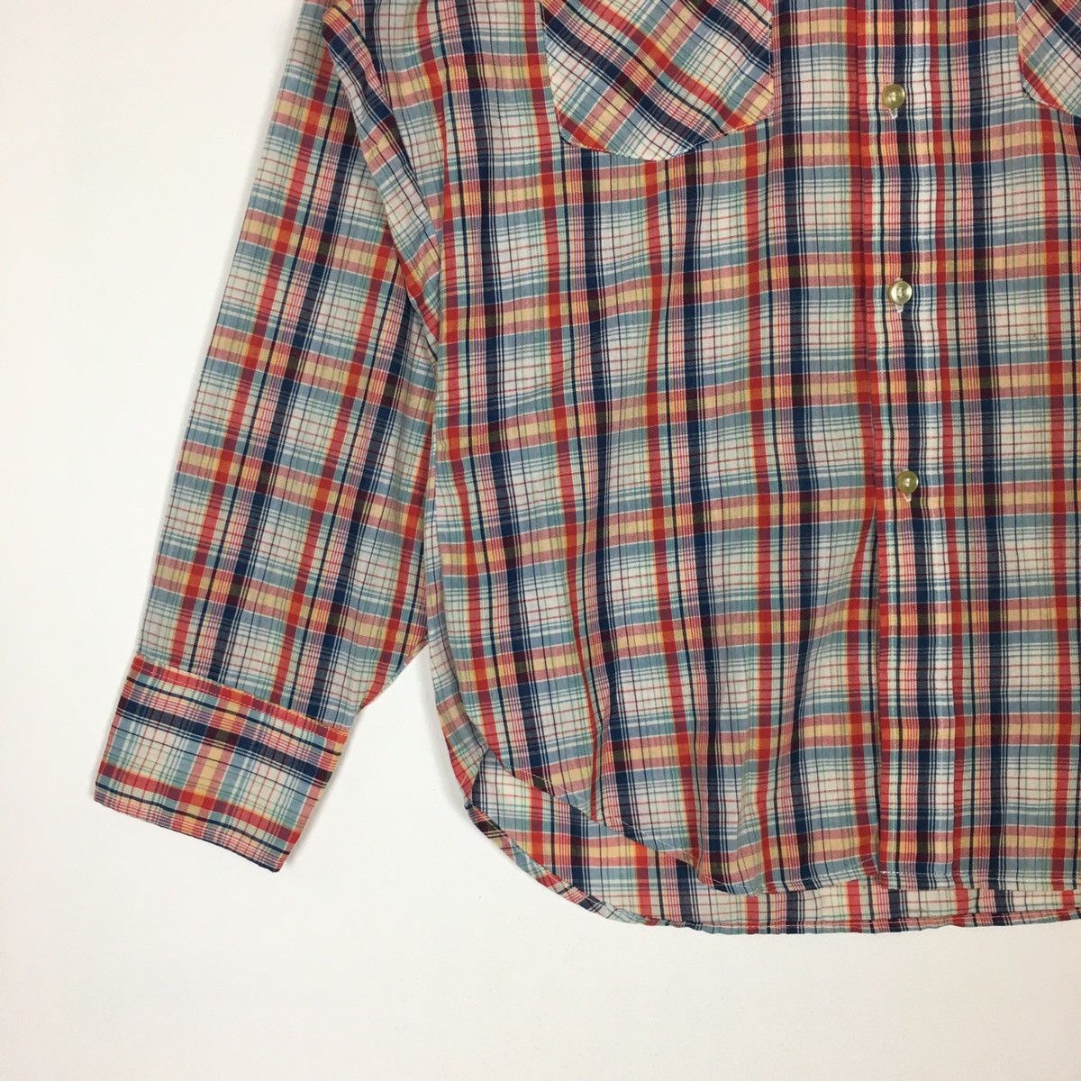 Levi's Vintage Levi’s White Tab Slim Fit Button Ups Shirt Size US L / EU 52-54 / 3 - 2 Thumbnail