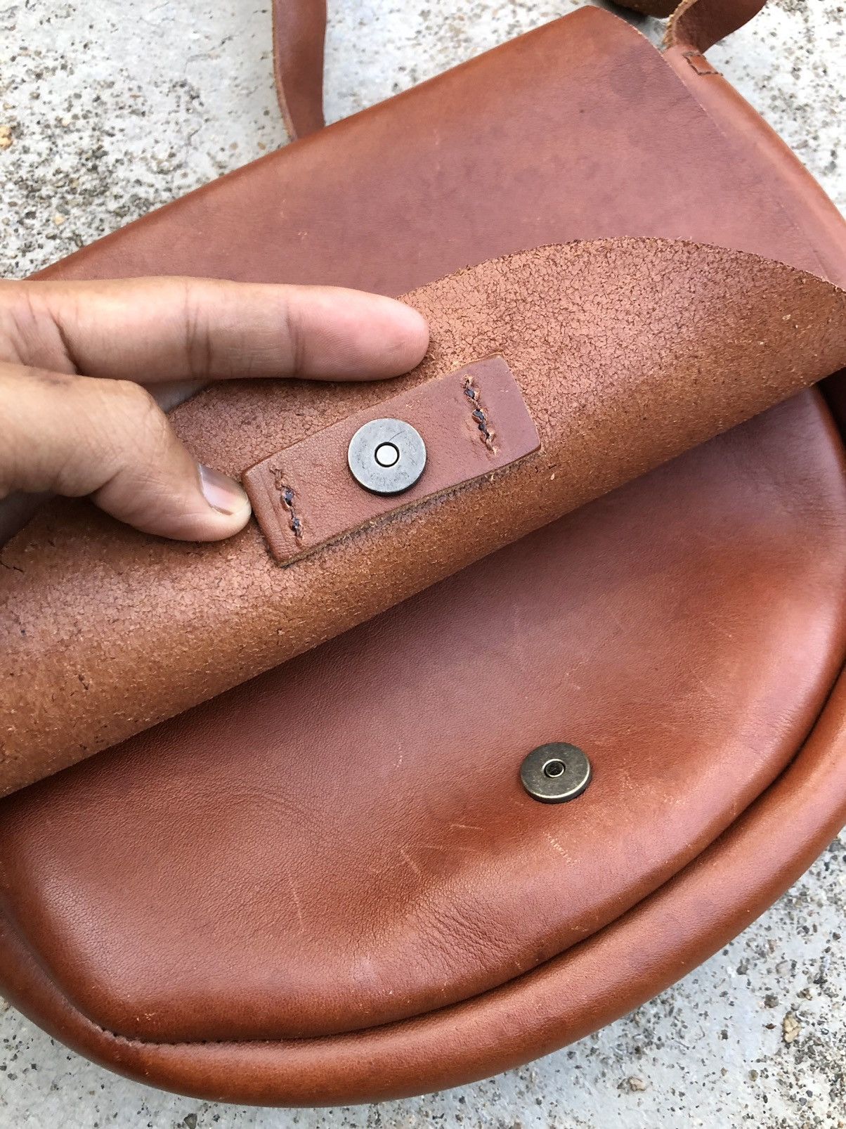 Genuine Leather STITCH LEATHER CROSSBODY BAG Size ONE SIZE - 9 Thumbnail