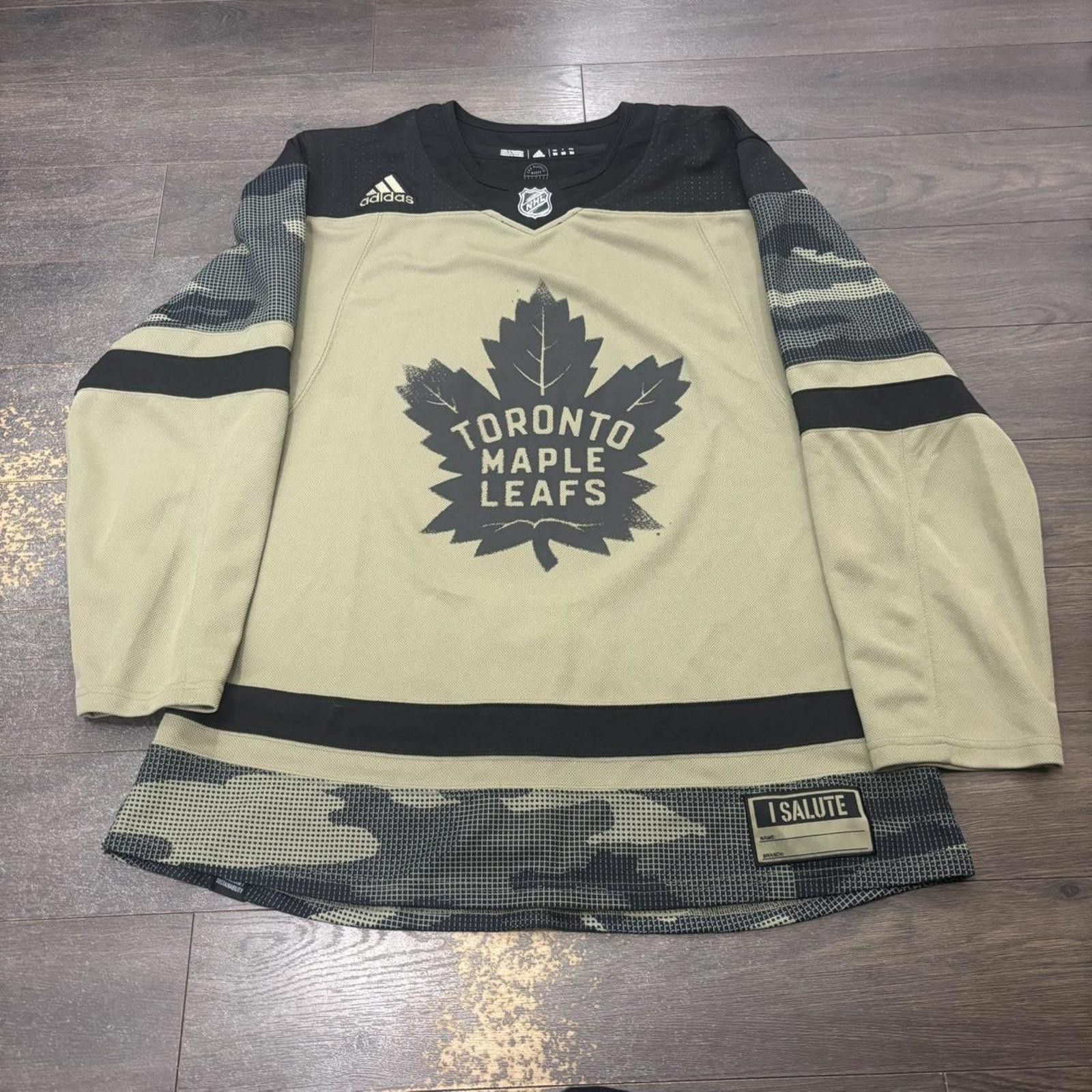 Other Toronto maple leafs camo military jersey Size US L / EU 52-54 / 3 - 3 Thumbnail