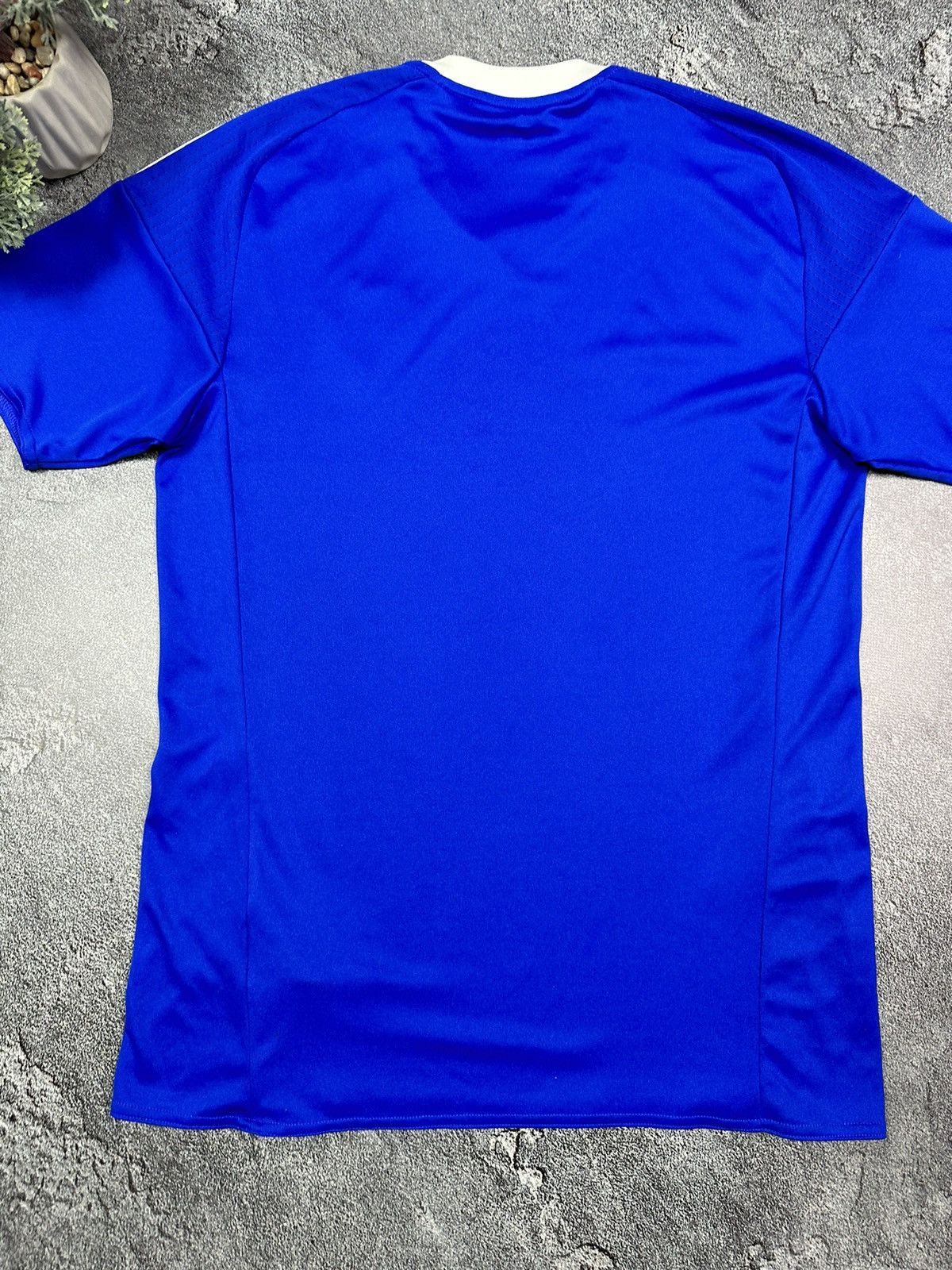 Adidas Cardiff City Soccer Jersey Football 2015/16 with autographs Size US S / EU 44-46 / 1 - 13 Thumbnail