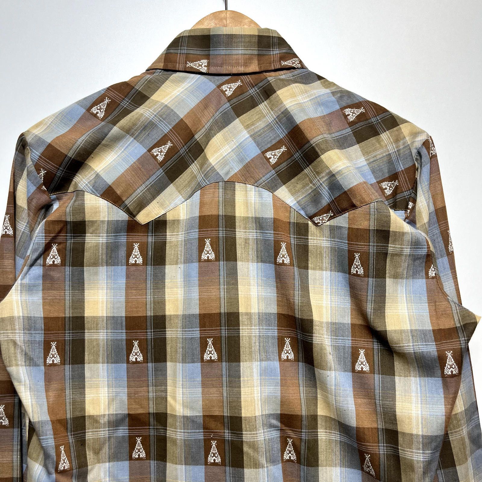 Levi's × Vintage Vintage 70s Levi's Pearl Snap Western Shirt Size L Size US L / EU 52-54 / 3 - 12 Thumbnail