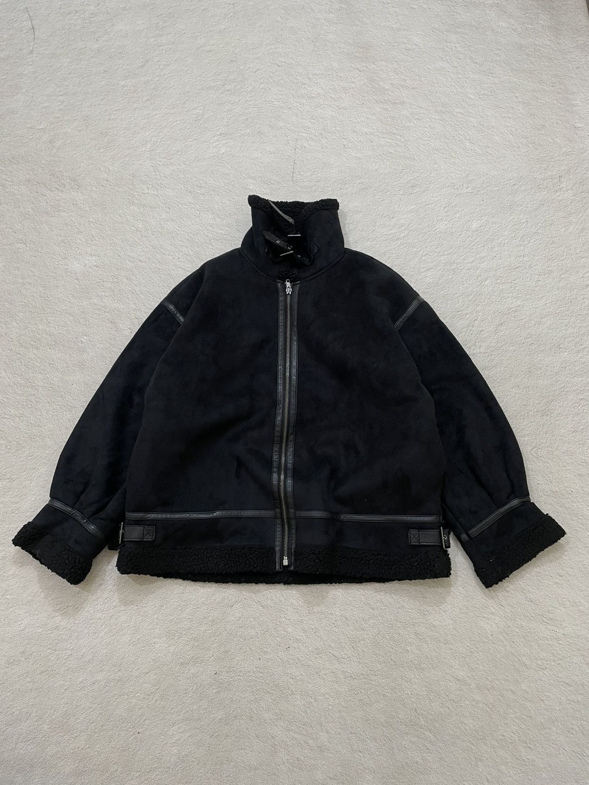 Japanese Brand 2000s Black Shearling Style Jacket with Buckle Collar LGB Size US L / EU 52-54 / 3 - 1 Thumbnail