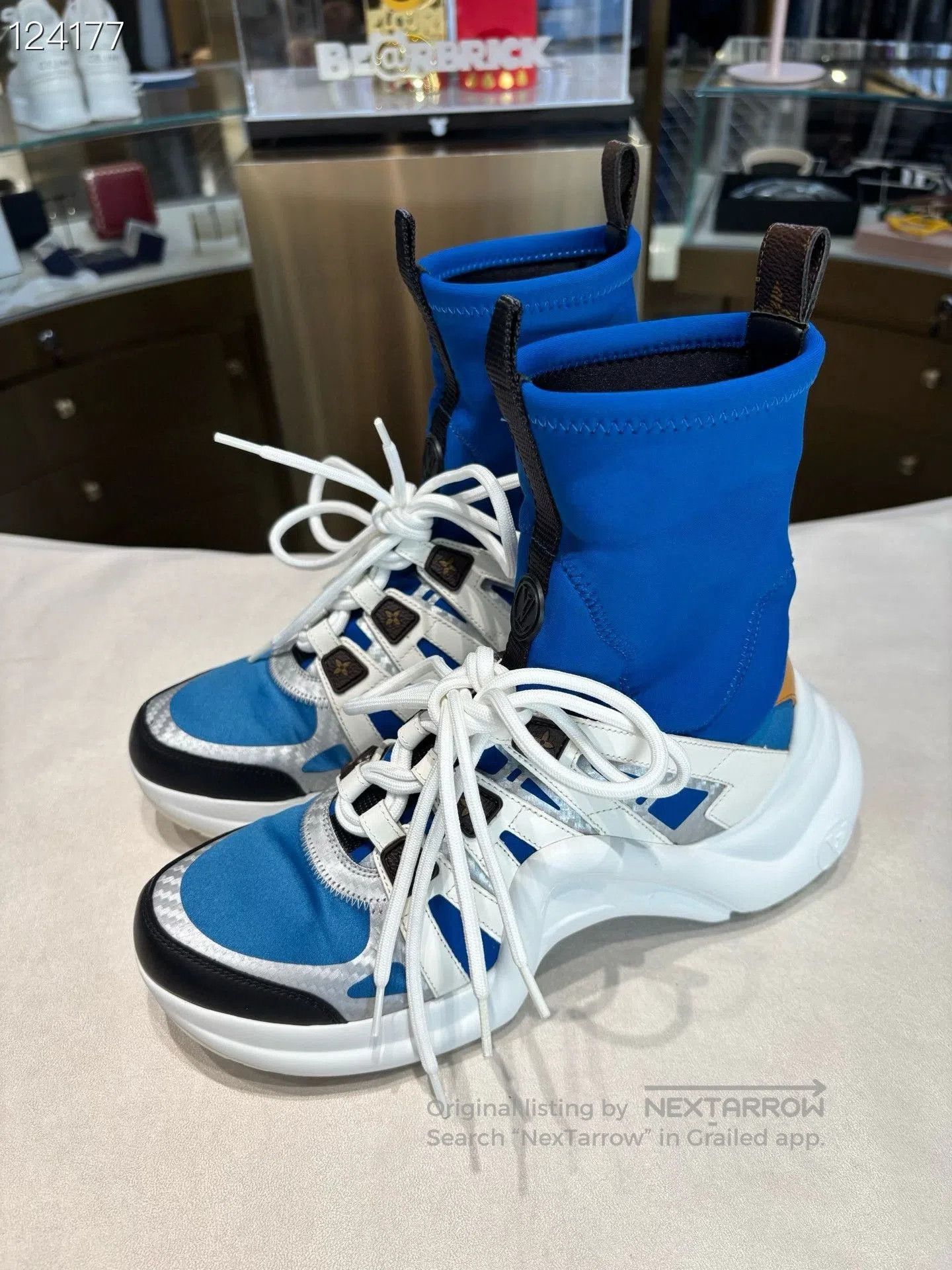 Louis Vuitton Louis Vuitton Archlight High. Size US 5.5 / IT 35.5 - 2 Thumbnail
