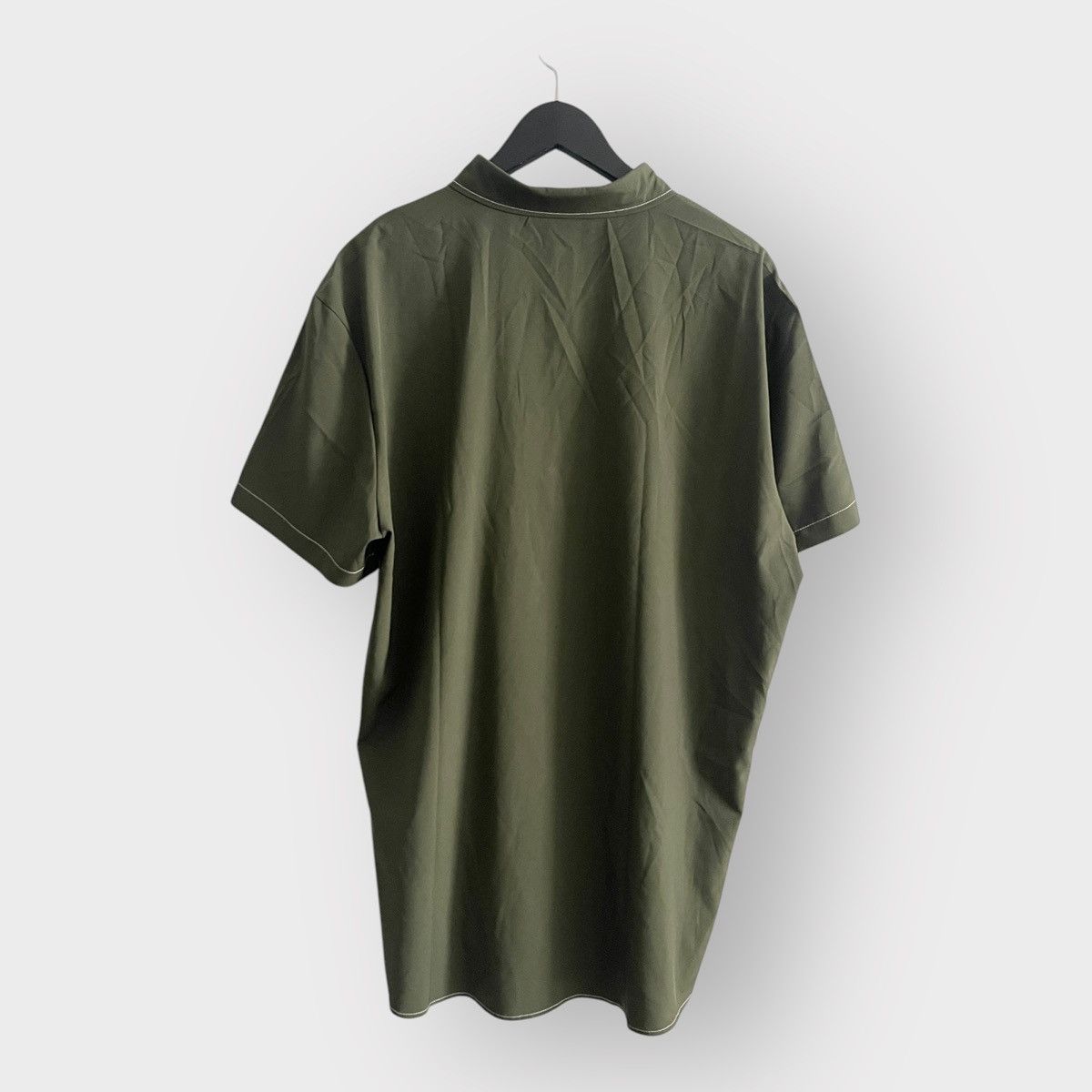 Shein STEAL! Shein Green Short Sleeves Shirt (2XL) Size US XXL / EU 58 / 5 - 2 Thumbnail
