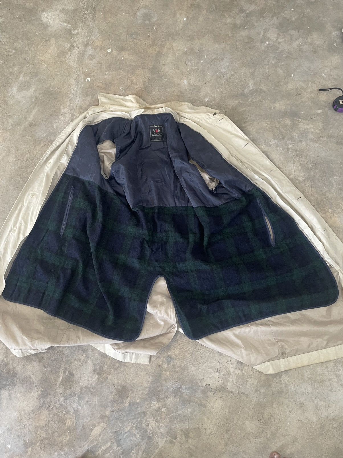 Japanese Brand Vintage van jac plaid lined overcoat Size US M / EU 48-50 / 2 - 12 Thumbnail