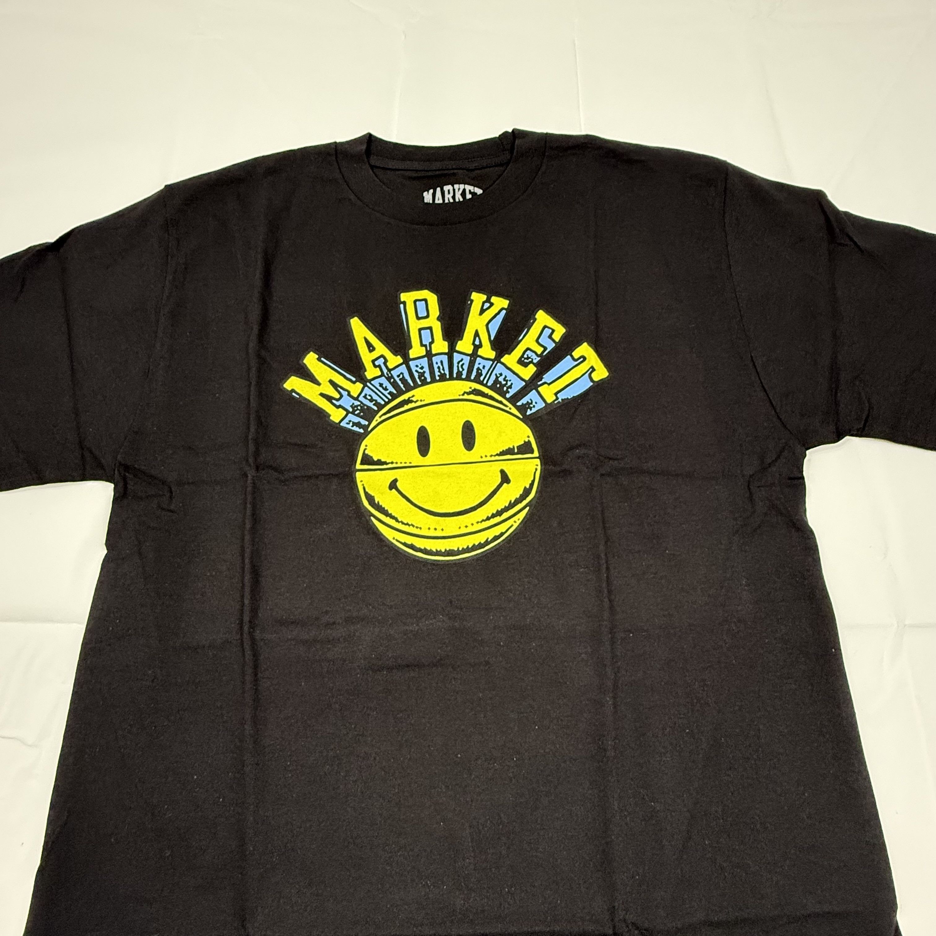 Market Market Smiley Basketball Graphic T-Shirt Mens Large Size US L / EU 52-54 / 3 - 1 Thumbnail