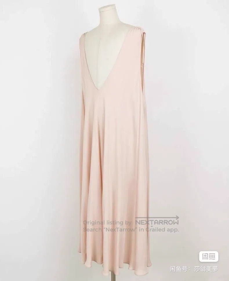Valentino Valentino Mulberry silk V-neck backless sleeveless dress Size M / US 6-8 / IT 42-44 - 2 Thumbnail