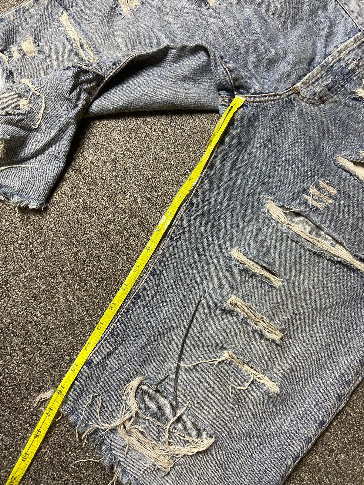 Dolce & Gabbana × Vintage Dolce & Gabbana Distressed Denim Ripped Shorts Jeans (126) Size US 36 / EU 52 - 8 Thumbnail
