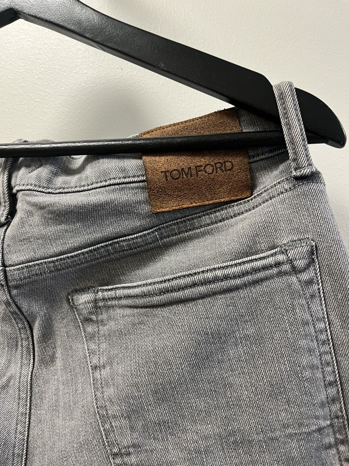 Tom Ford Grey wash selvedge denim slim fit Size US 31 - 5 Thumbnail