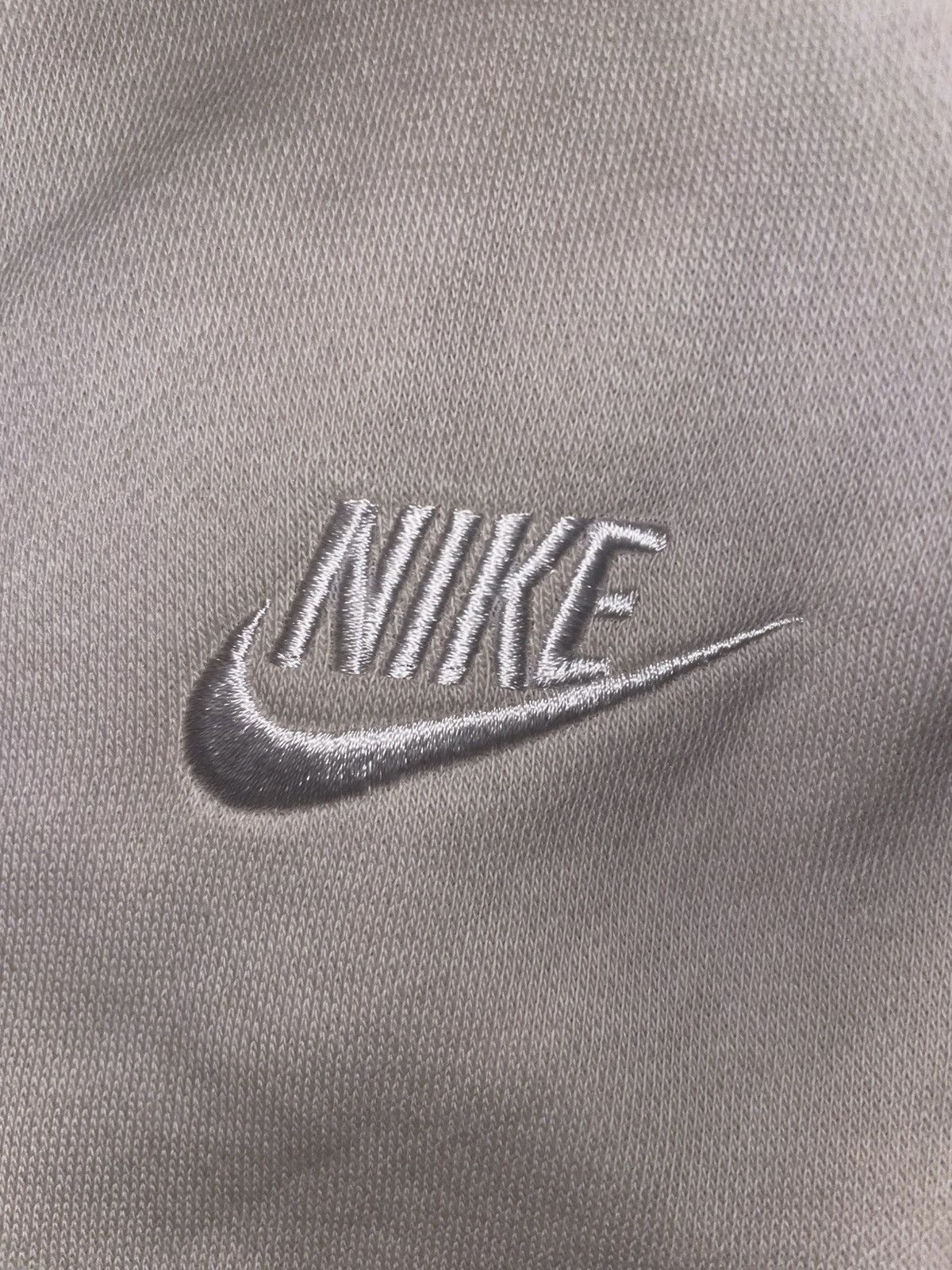 Nike Nike Cream Sweatpants Size US 32 / EU 48 - 5 Thumbnail