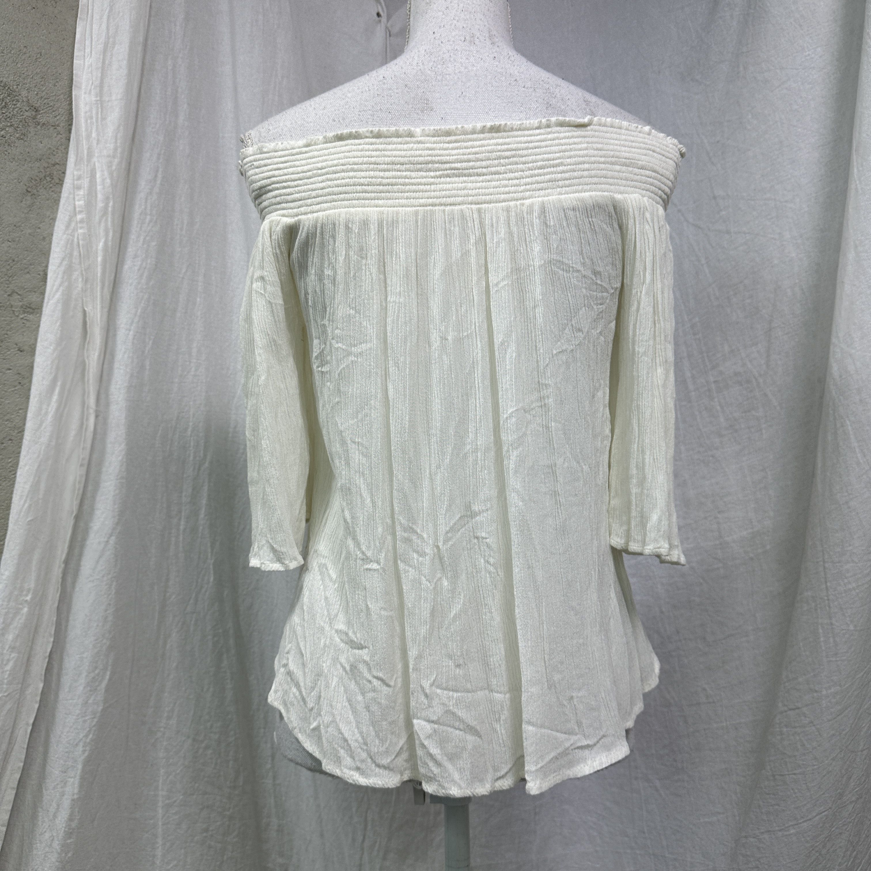 Vintage Vintage Avant Garde Elegant Preppy Off Shoulder Y2K Top Size L / US 10 / IT 46 - 3 Thumbnail