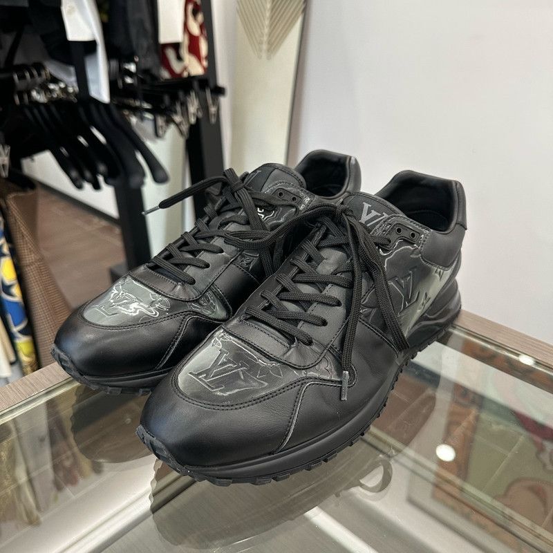 Louis Vuitton Louis Vuitton Run Away Low Top Sneakers 0079 Size US 10 / IT 40 - 1 Thumbnail