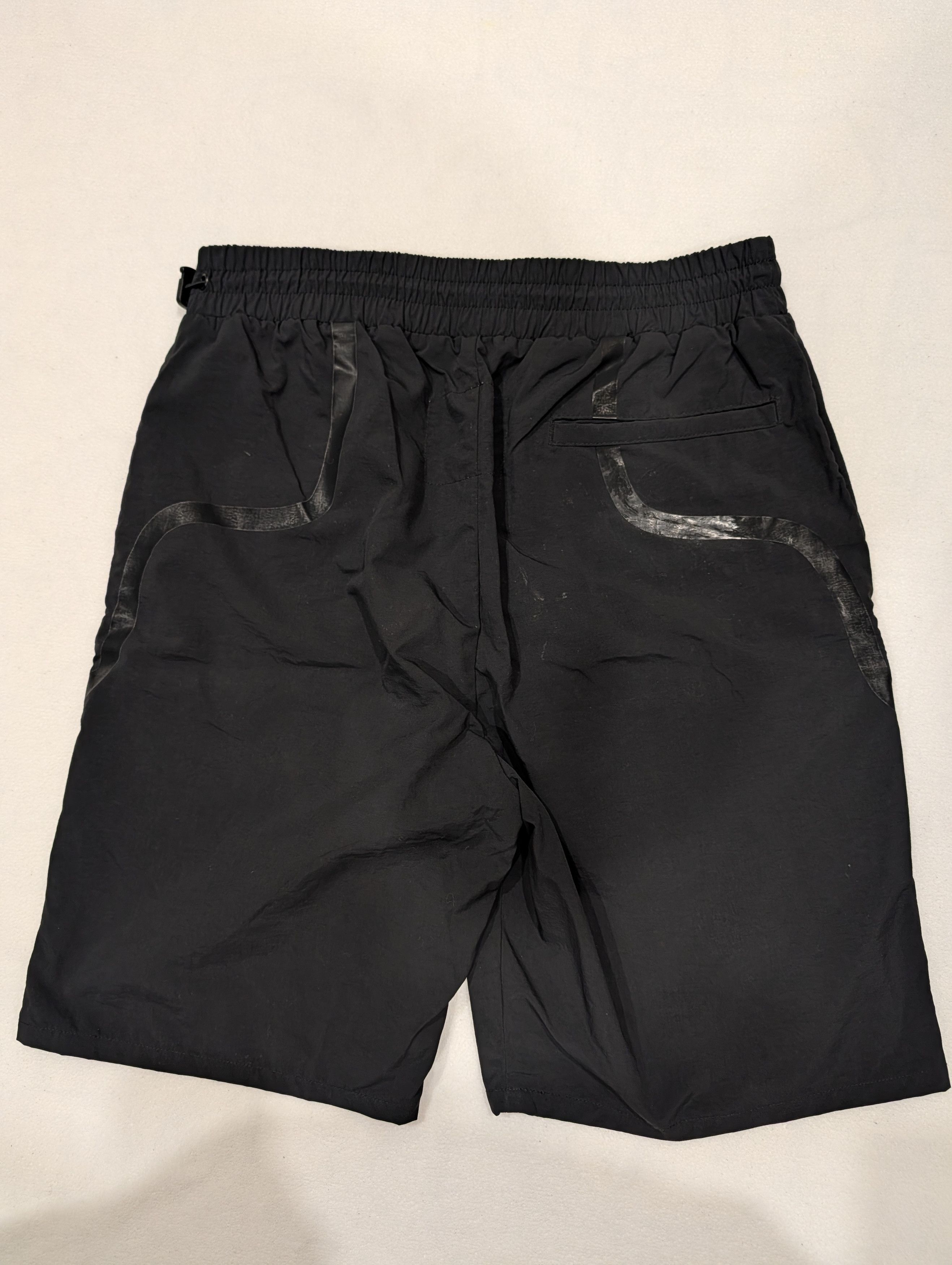 A-COLD-WALL* A-COLD-WALL* Black Welded Corbusier Track Shorts Size US 30 / EU 46 - 2 Thumbnail