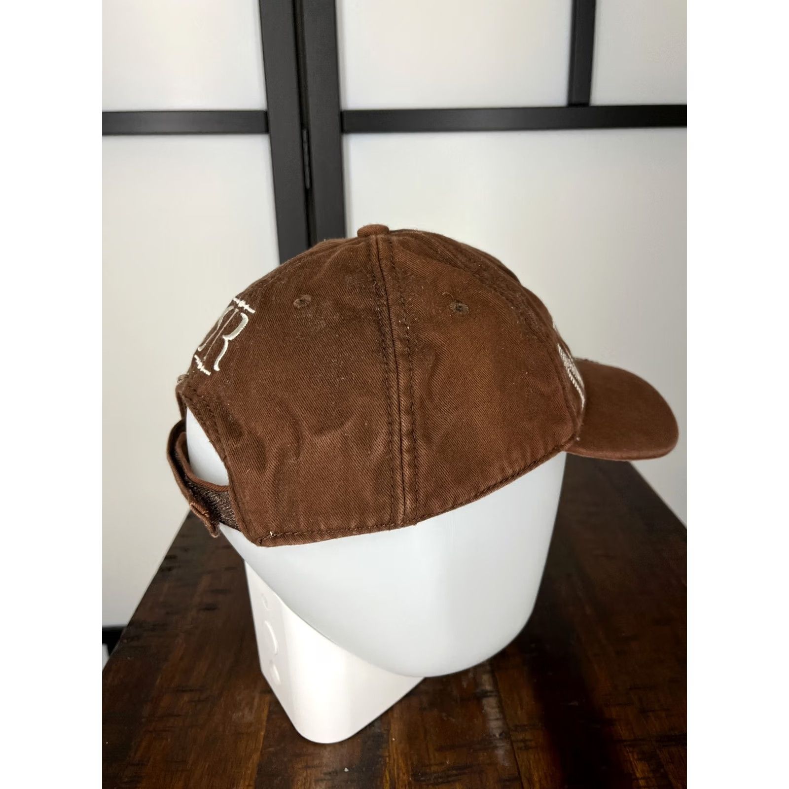 Vintage Robin Ruth New York Hat Cap Strap Back One Size Adult Brown 100% Cotton Twill Embroidered Baseball Cap Size ONE SIZE - 7 Thumbnail