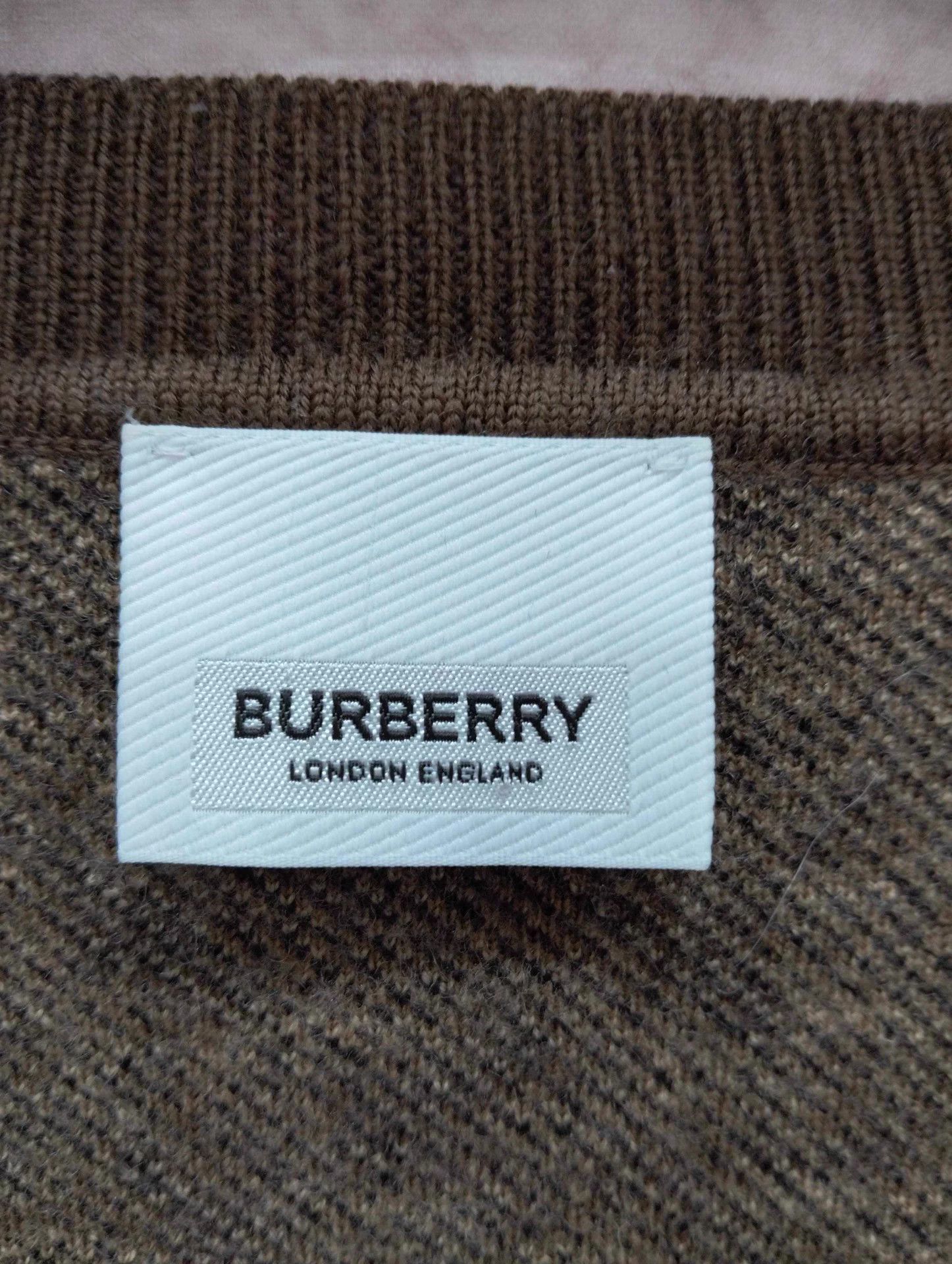 Burberry Burberry Allover Print Wool Pullover XL 95 New Size XL / US 12-14 / IT 48-50 - 4 Thumbnail