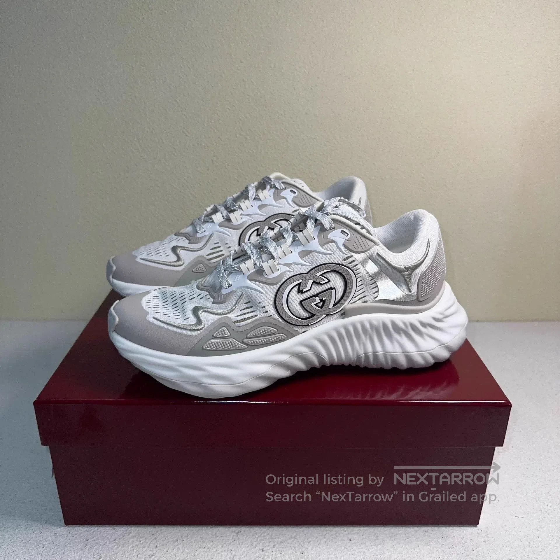 Gucci Gray Low-Top Sneakers Size 9. Size US 9 / EU 42 - 1 Thumbnail