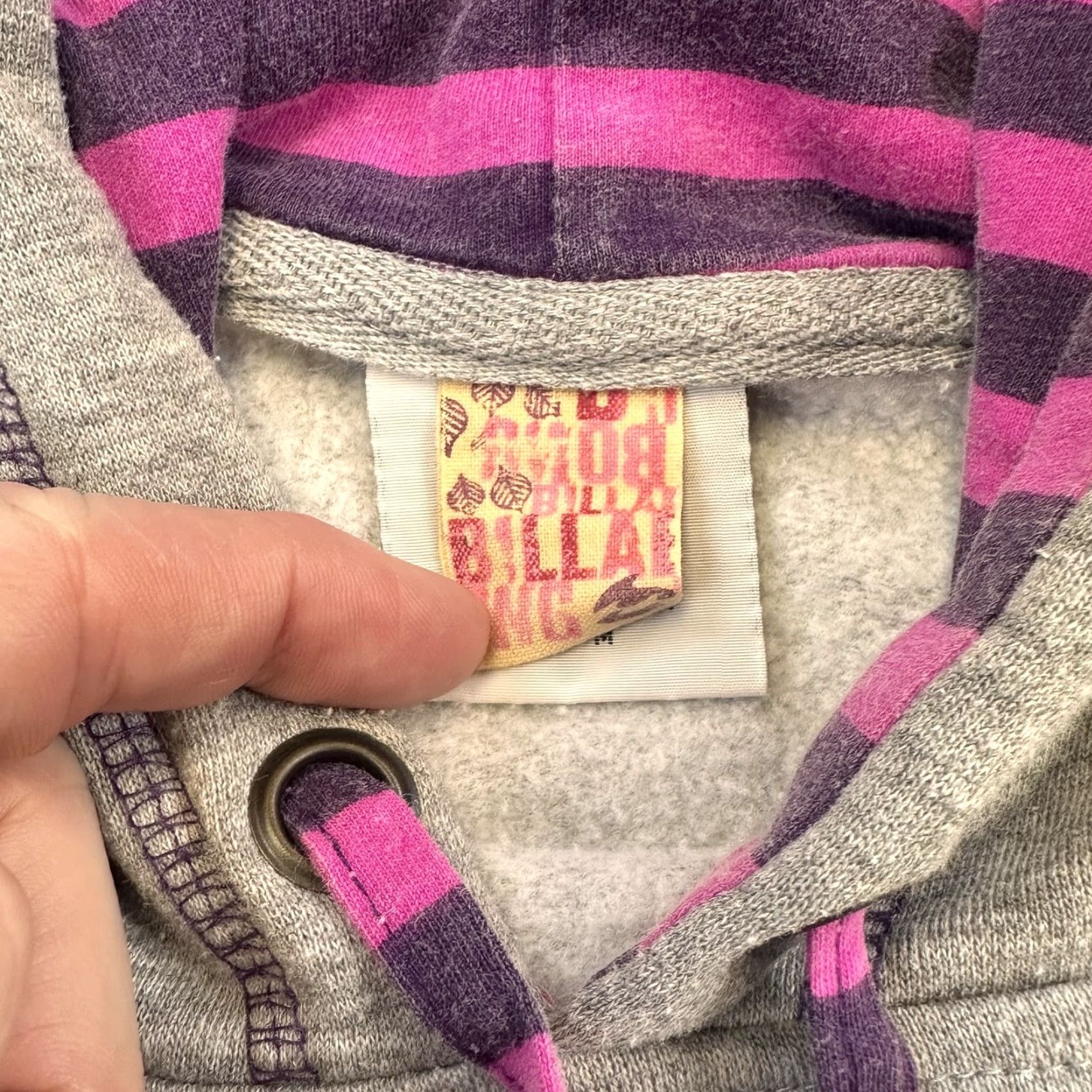 Billabong Billabong Hoodie Womens Medium Pullover Zebra Surf Skate Embroidered Pink Gray Size M / US 6-8 / IT 42-44 - 4 Thumbnail