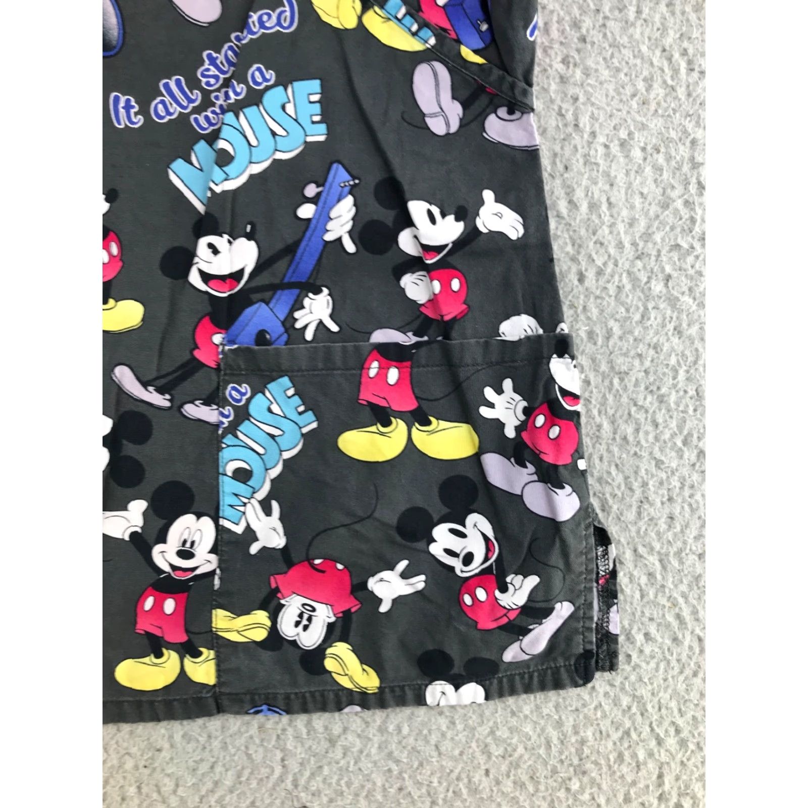 Disney Disney Mickey Mouse Scrub Top Women's Small Gray Printed Short Sleeve Pockets Size S / US 4 / IT 40 - 6 Thumbnail