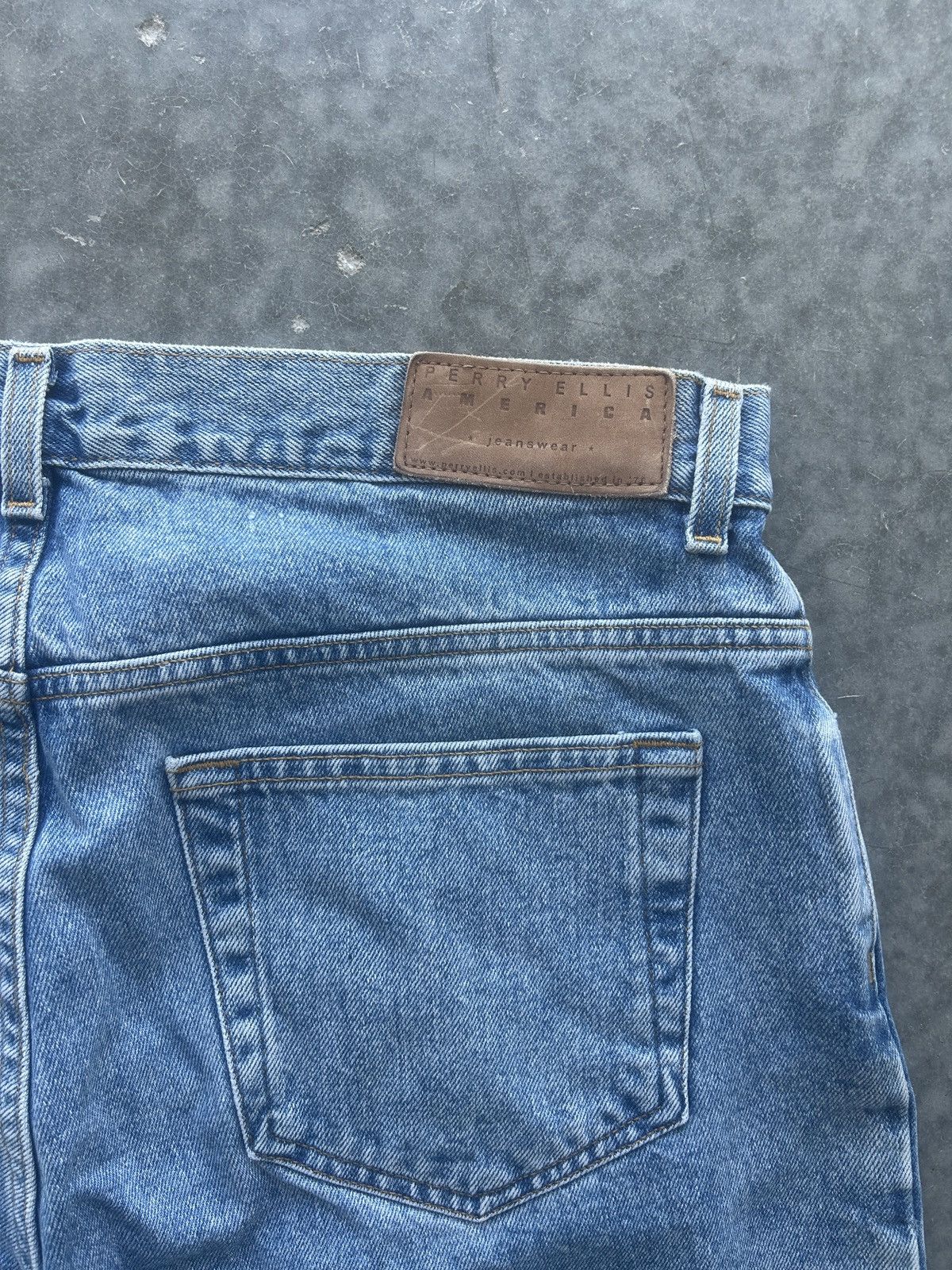 Perry Ellis × Vintage Vintage Y2K Perry Ellis Baggy Jean Shorts Size US 36 / EU 52 - 8 Thumbnail