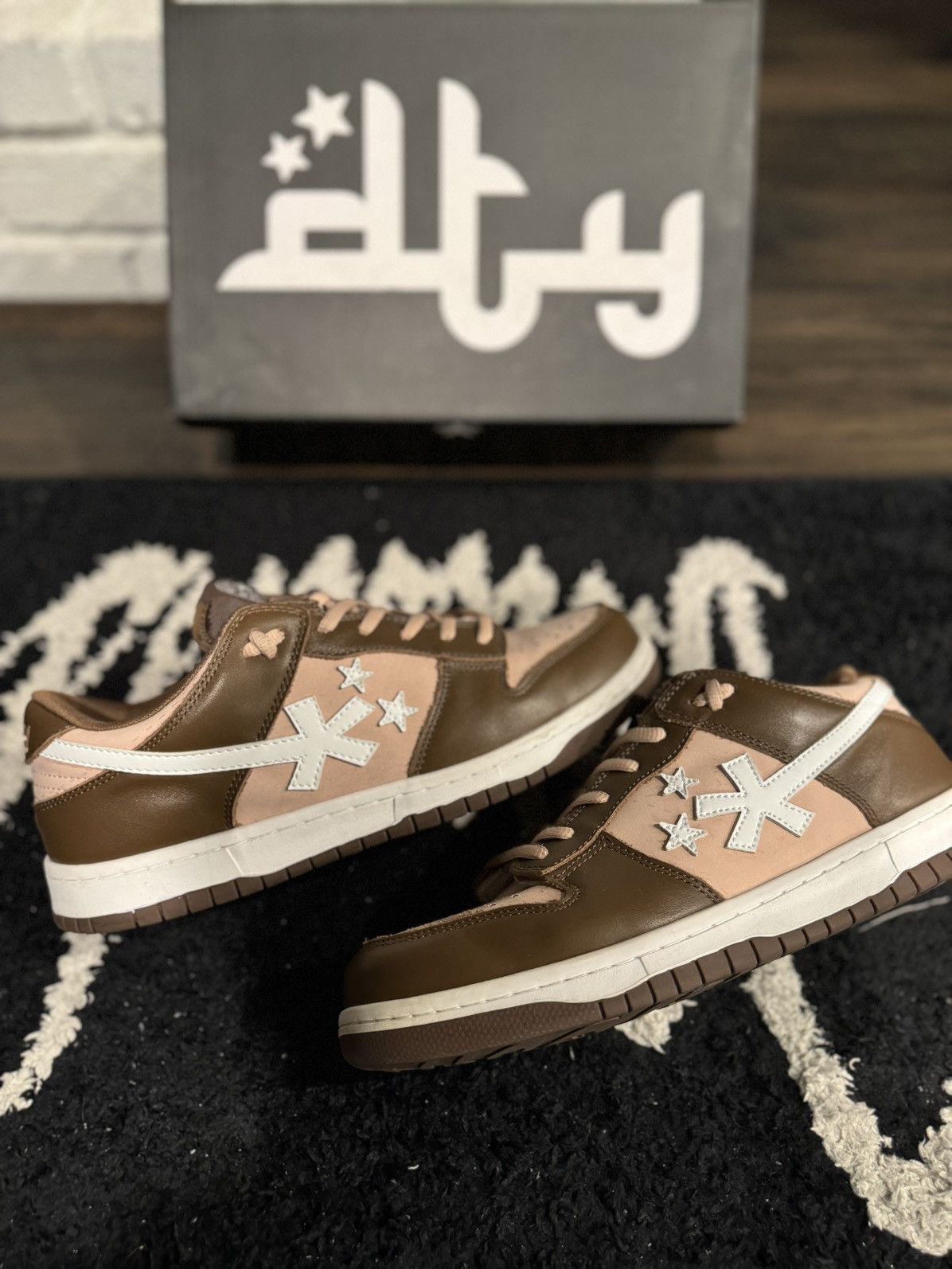 Divide The Youth DIVIDE THE YOUTH ‘STUSSY’ DIVISION DUNKS Size US 11 / EU 44 - 2 Thumbnail