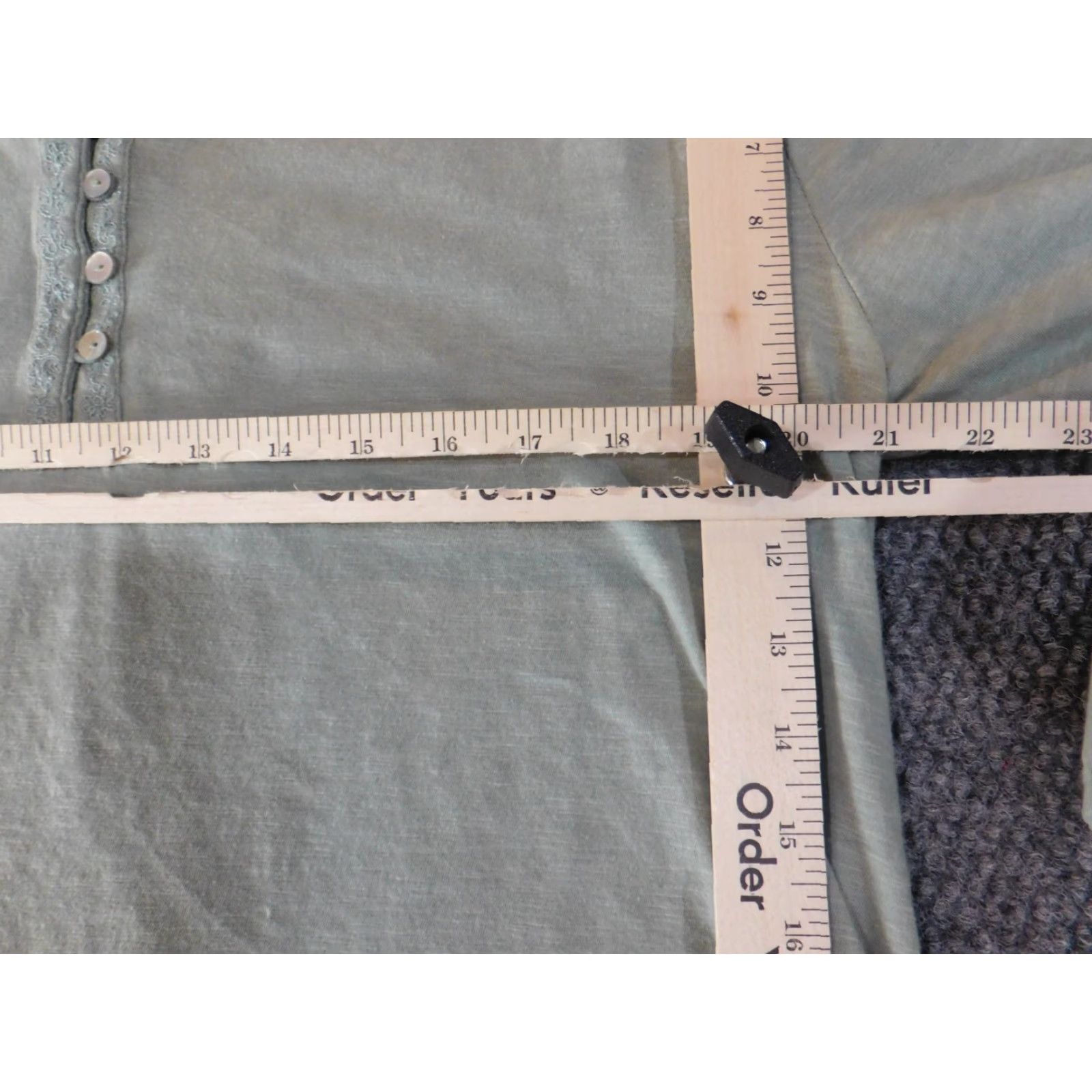 Lucky Brand Lucky Brand top Womens Large green Henley Pullover button casual classic Shirt Size L / US 10 / IT 46 - 5 Thumbnail