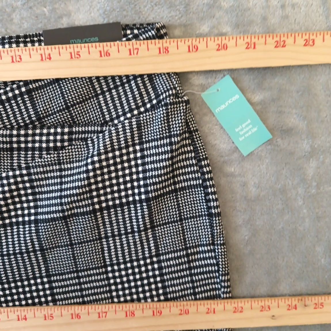 Vintage Maurices Ankle Pants Womens XL Black Plaid Pull On Knit Tapered Lightweight New Size 40" / US 18 - 3 Thumbnail