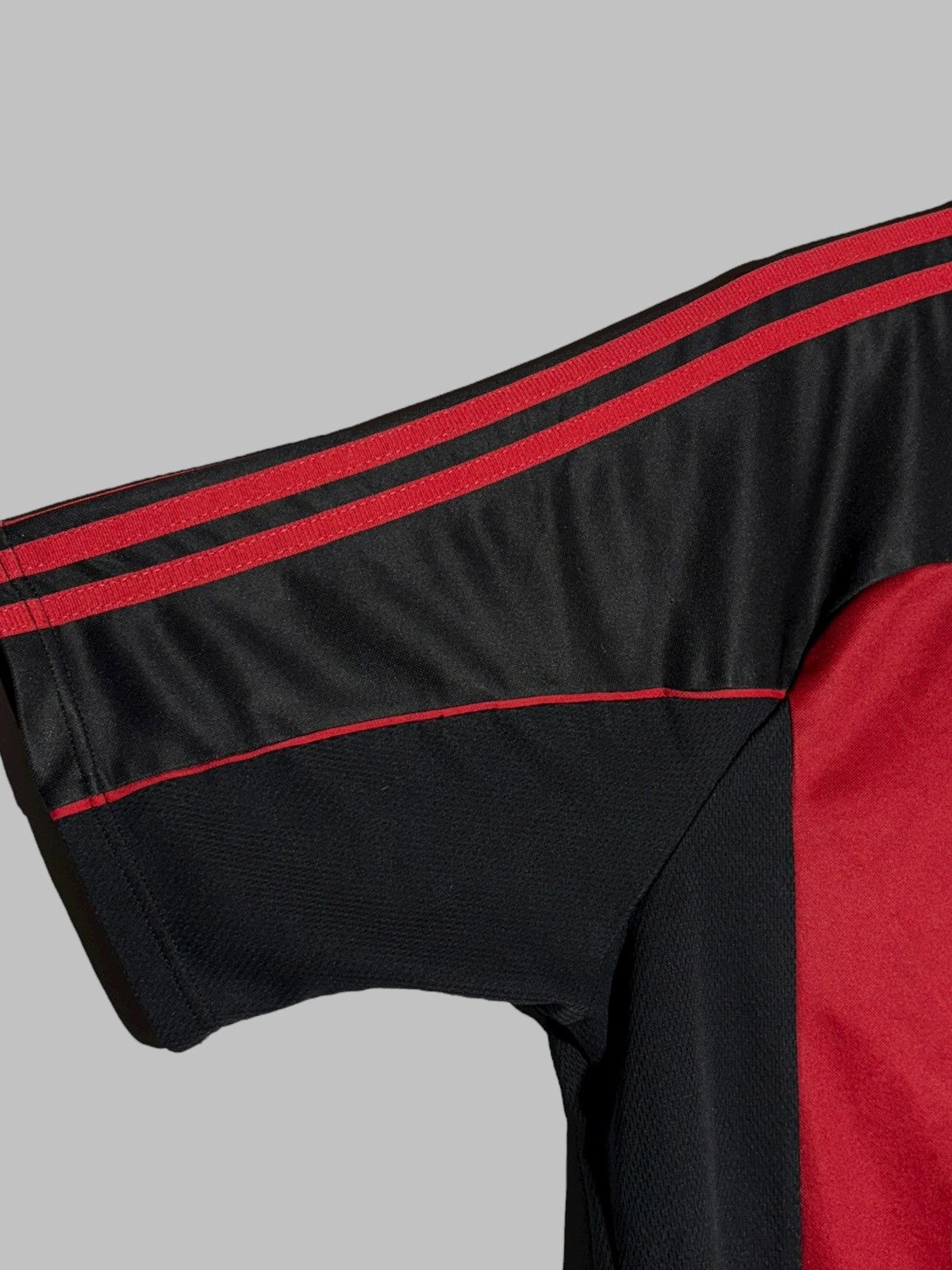 Adidas #7 Shevchenko AC Milan 2000-2002 Home Football Shirt Adidas Size US L / EU 52-54 / 3 - 6 Thumbnail