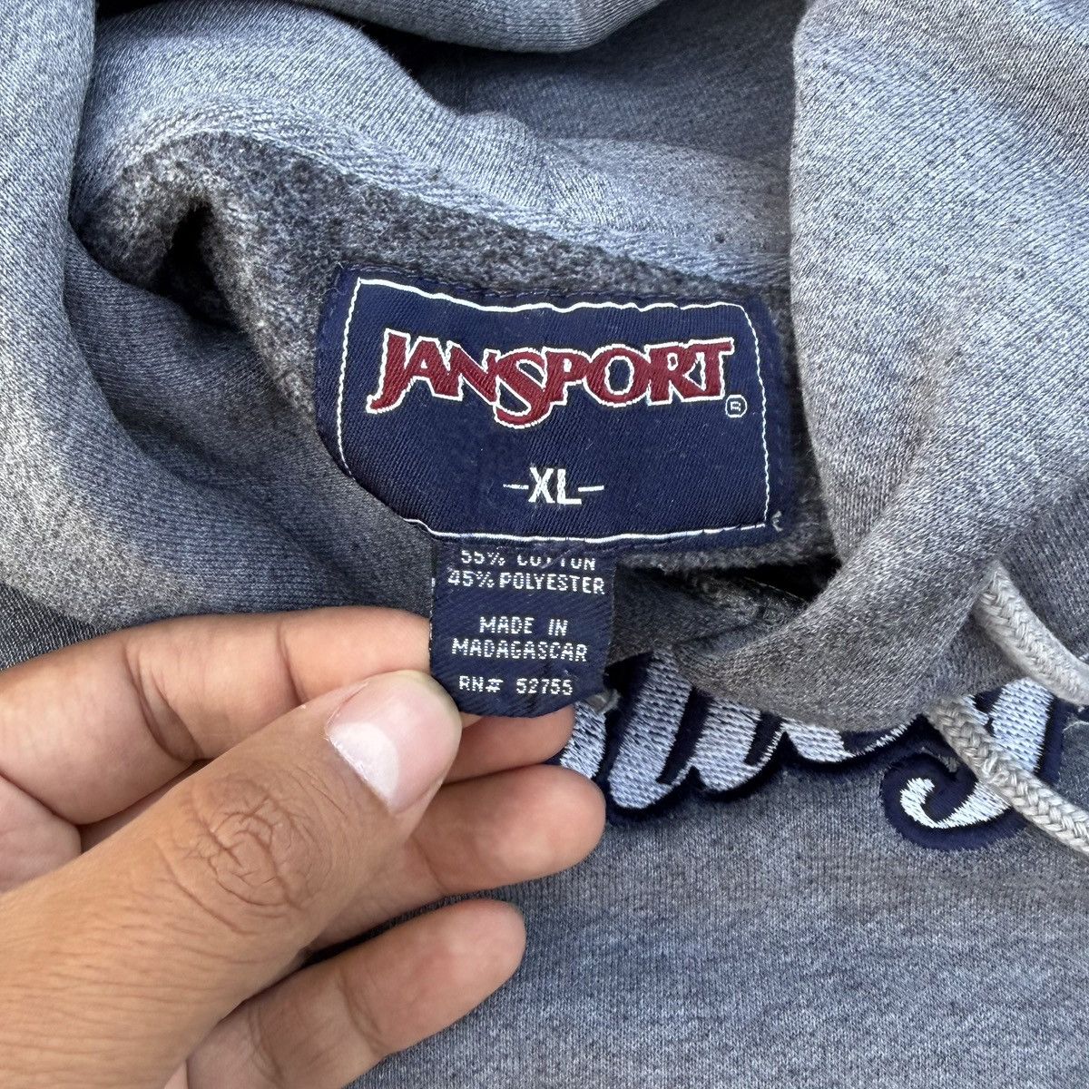 Jansport Vintage Jansport Hood College Maryland Hoodie Gray XL Boxy Size US XL / EU 56 / 4 - 3 Thumbnail