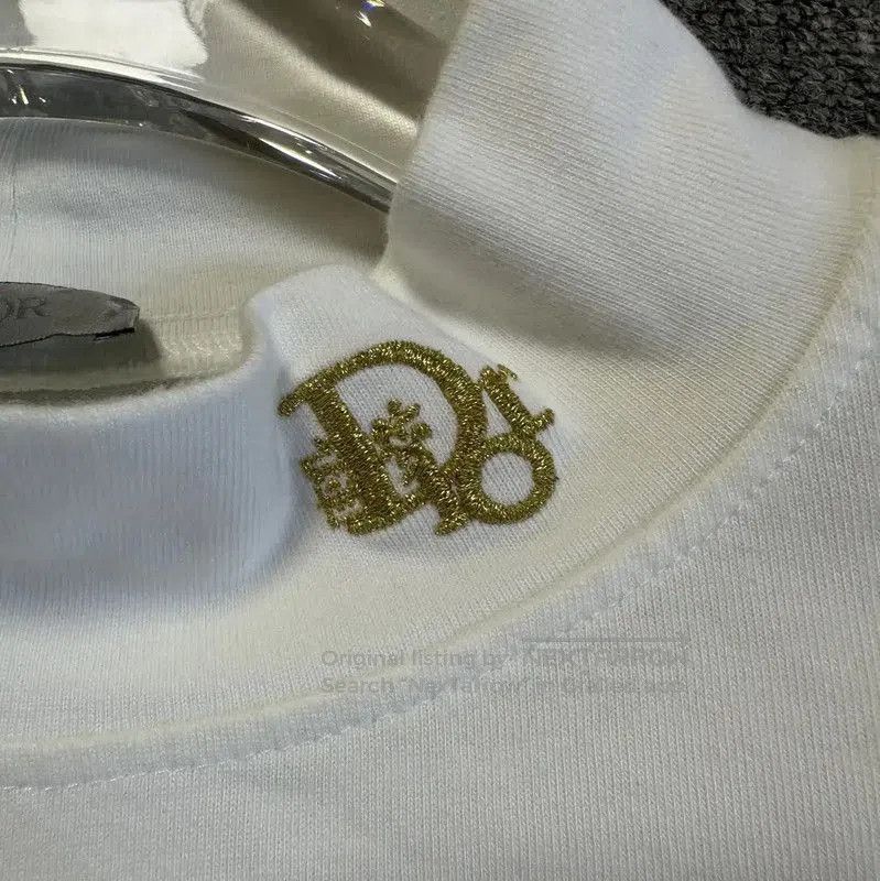 Dior Dior Long Sleeve White Cotton Top with Bunny Design . Size US M / EU 48-50 / 2 - 2 Thumbnail