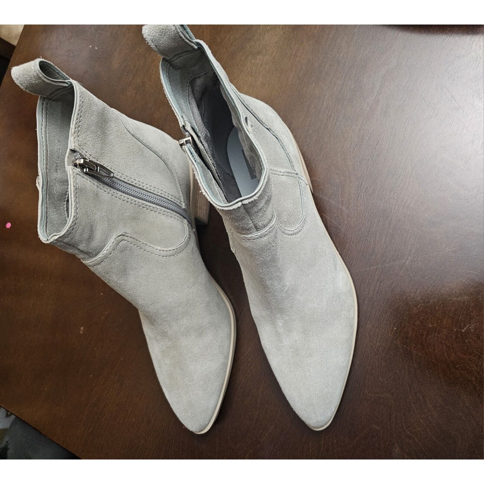 Dolce Vita Dolce Vita Bootie Shoes Gray Suede Ankle Bootie Pointed Toe Size US 9 / IT 39 - 5 Thumbnail