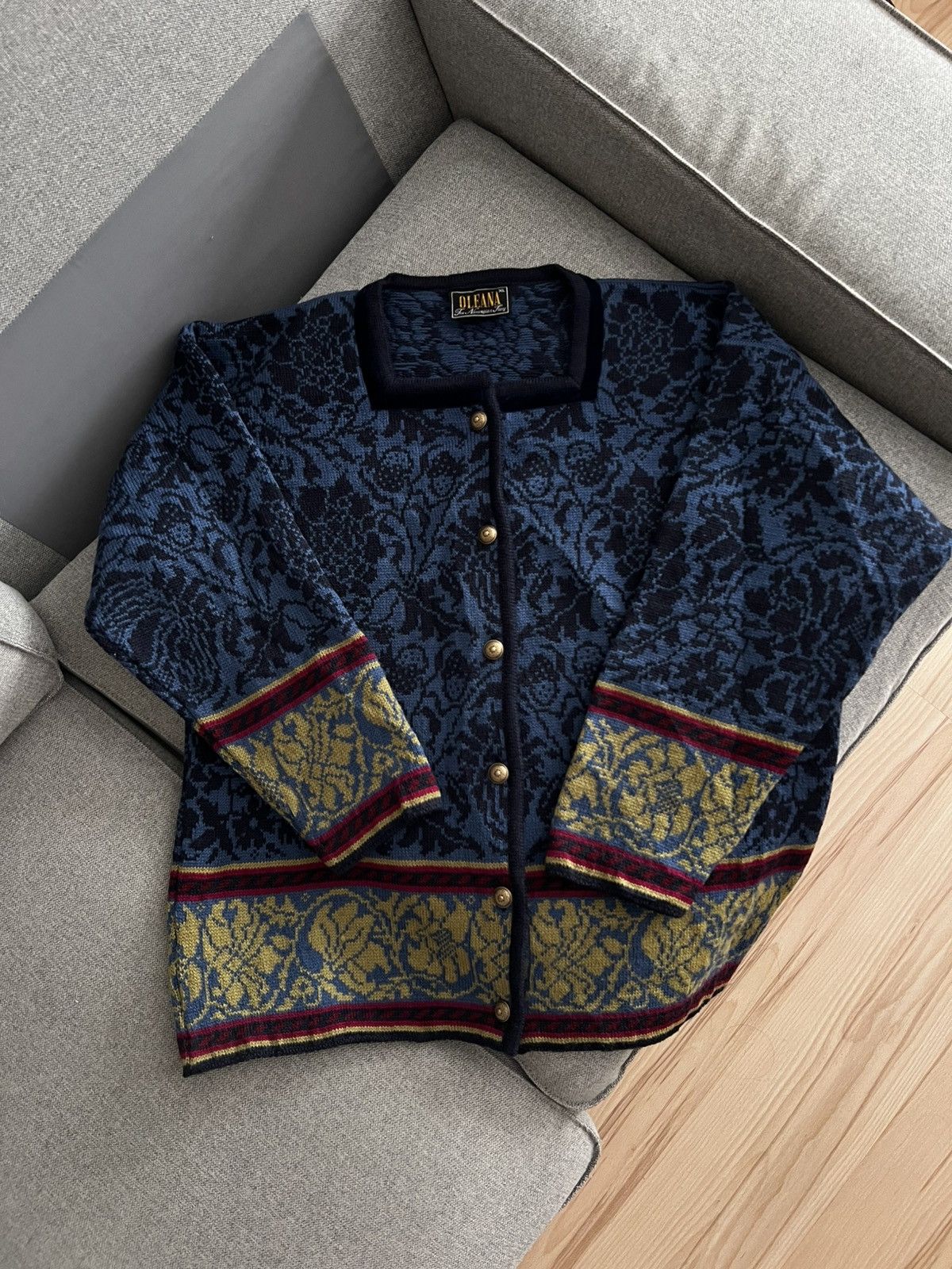 Vintage Vintage Oleana Norwegian Wool Jacquard Cardigan Size US XL / EU 56 / 4 - 1 Thumbnail