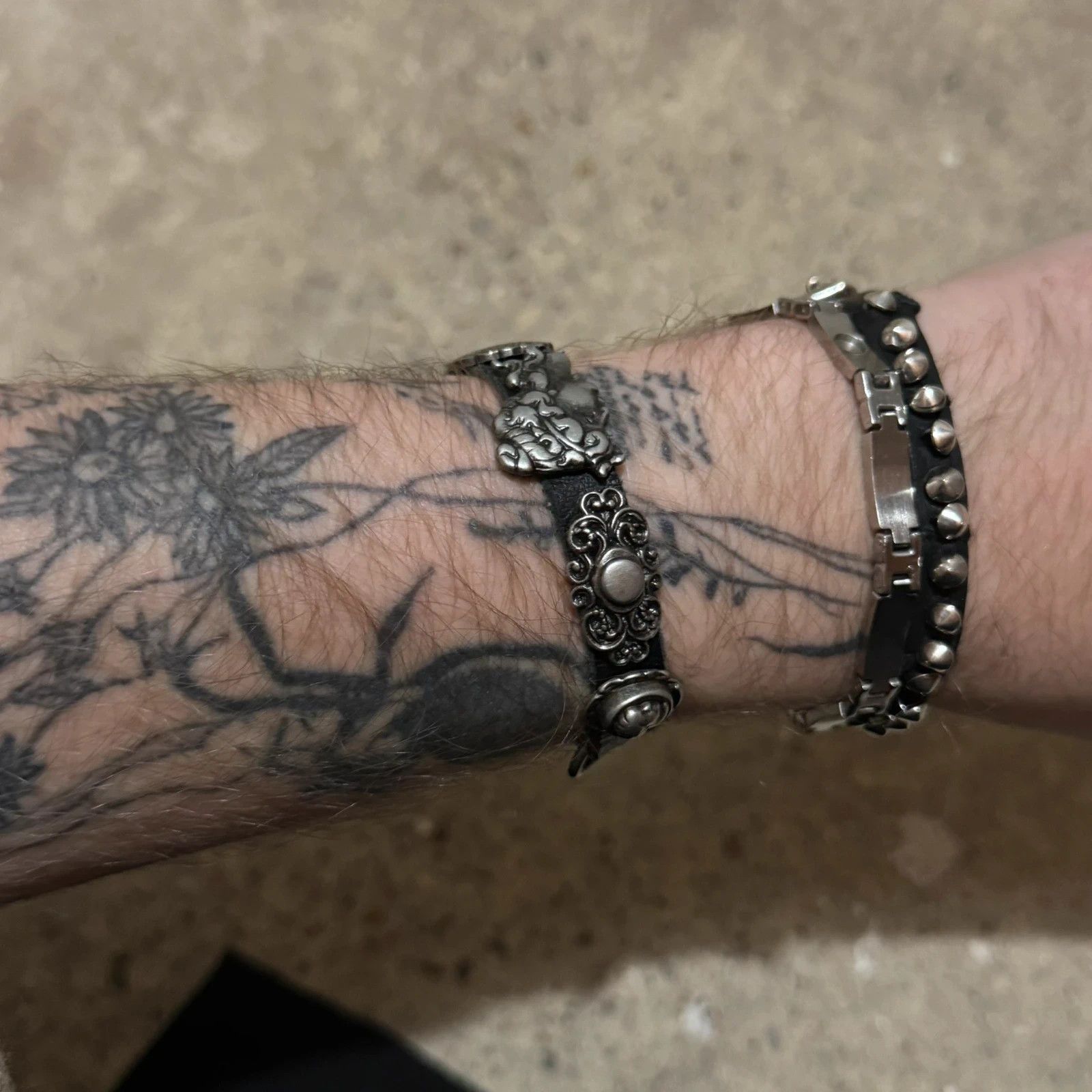Goti Goti Silver leather ancient braclet Size ONE SIZE - 2 Thumbnail