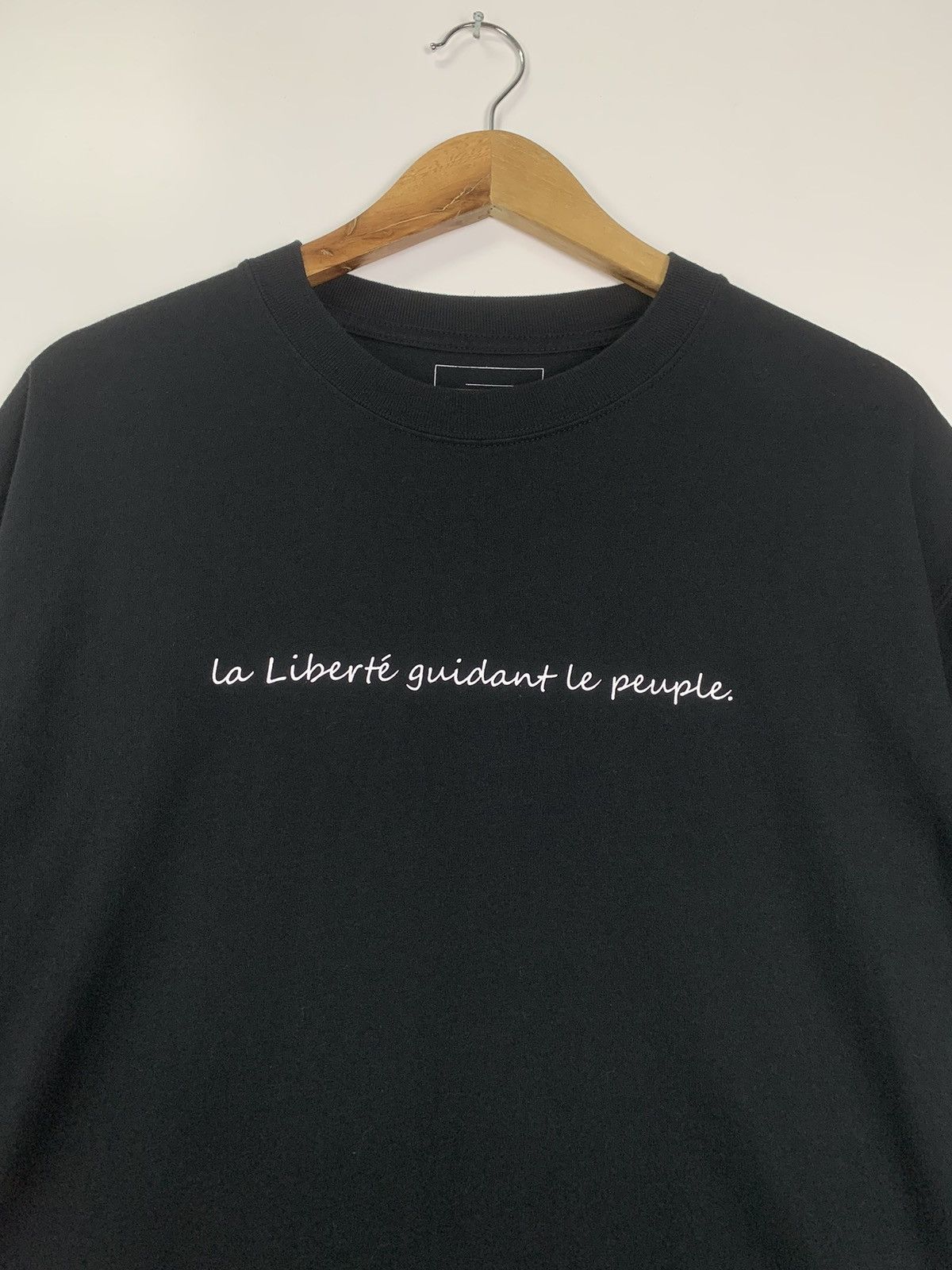 Vintage Art & Design Tee Size US M / EU 48-50 / 2 - 4 Thumbnail