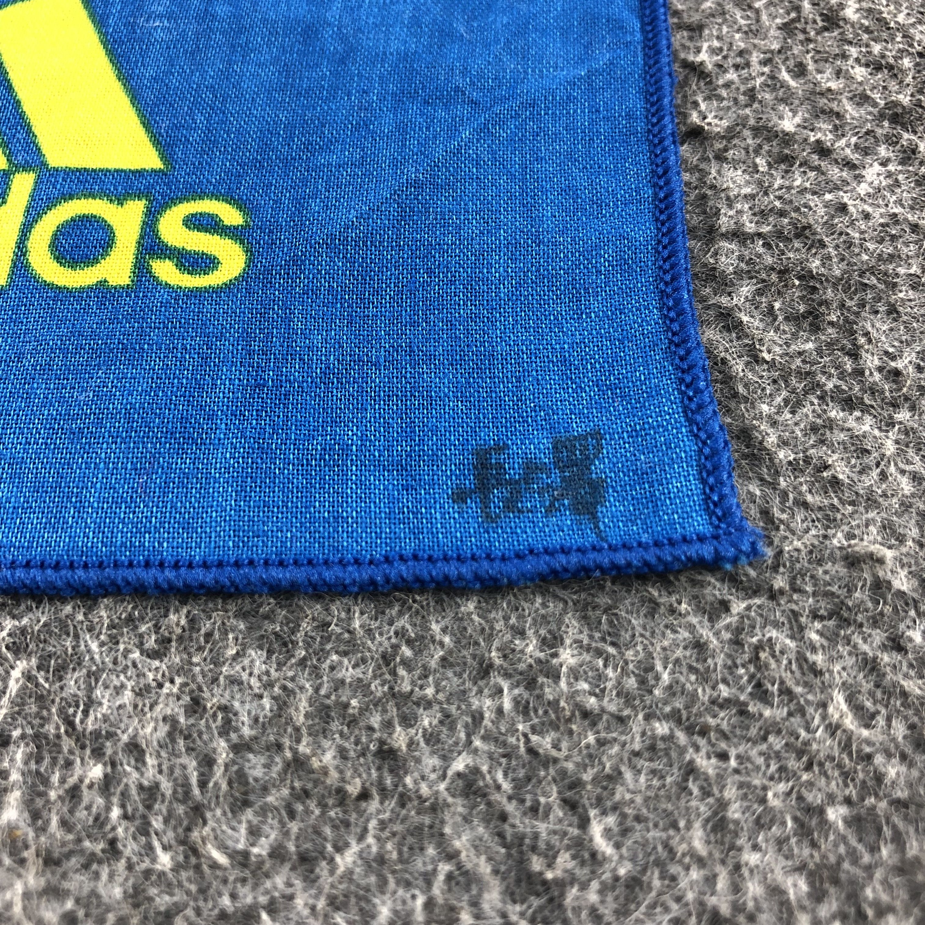 Vintage Adidas Handkerchief Neckerchief Bandana H1419 Size ONE SIZE - 4 Thumbnail