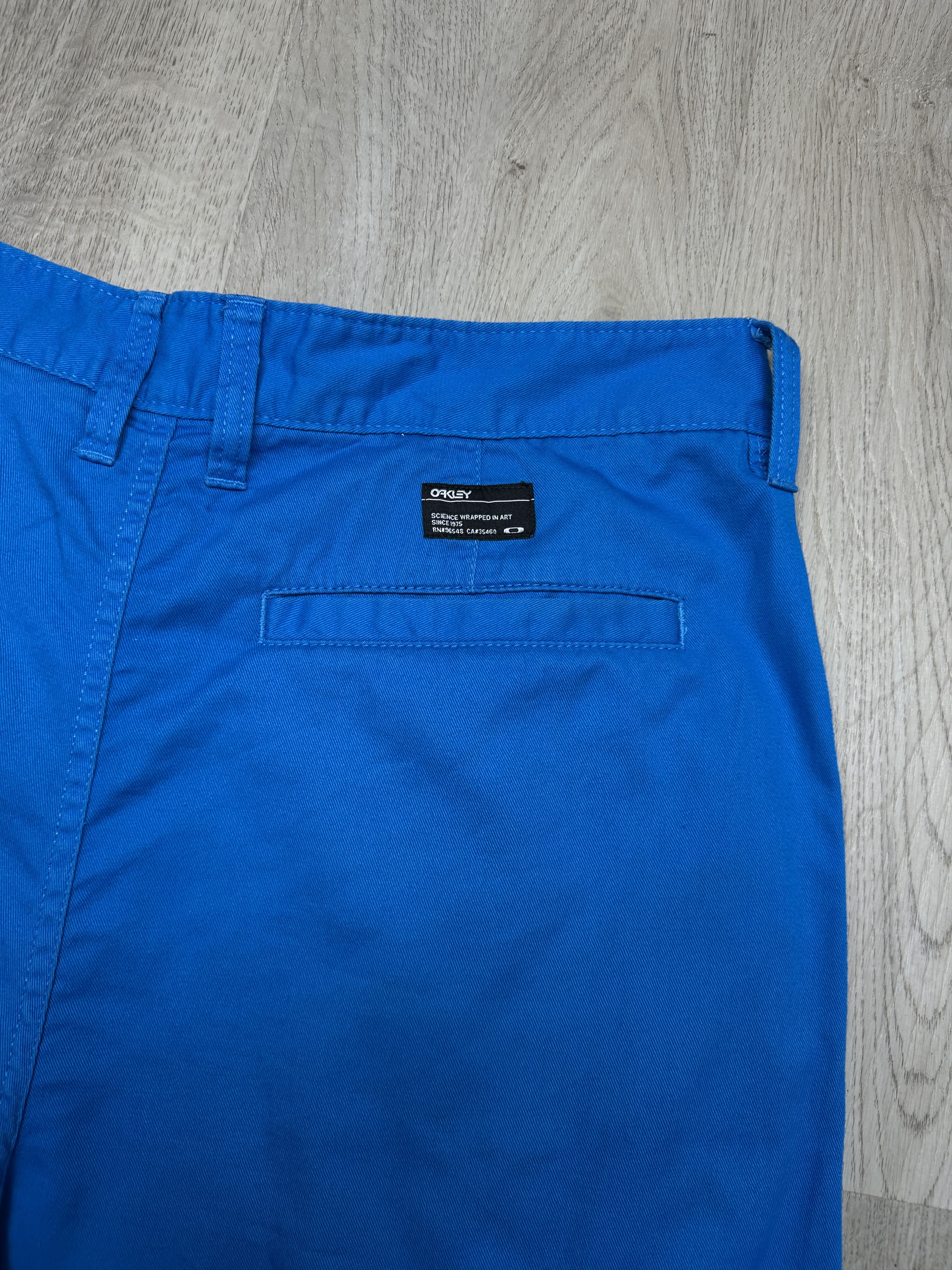 Oakley Oakley Mens Shorts Size US 33 - 8 Thumbnail