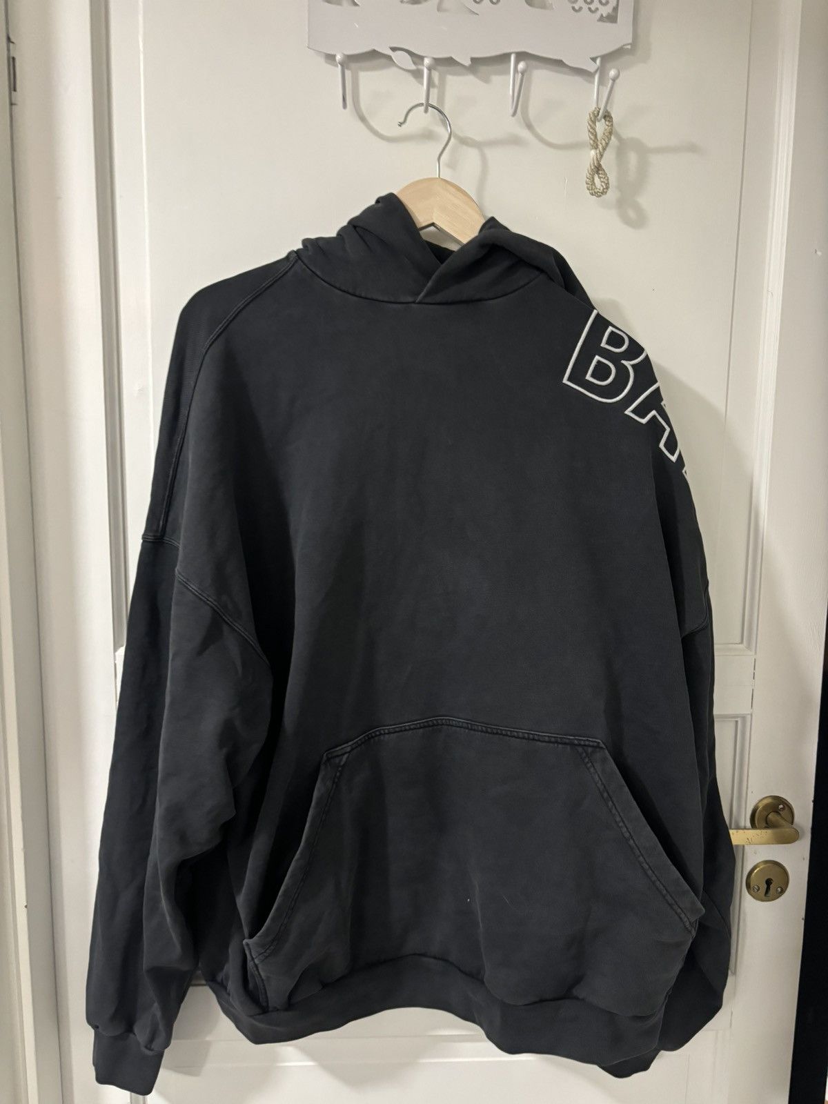 Balenciaga Logo hoodie Size US L / EU 52-54 / 3 - 6 Thumbnail