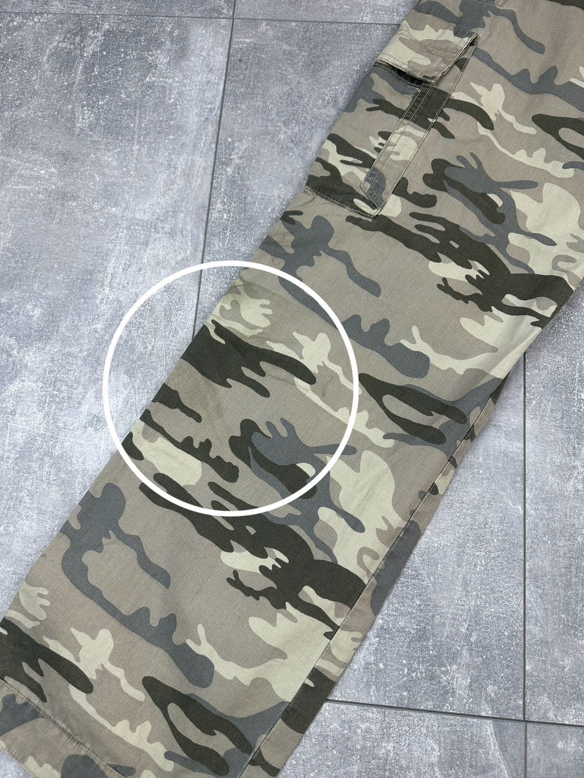 Alpha Industries Alpha Industries Cargo Camo Mens Pants Size US 29 - 13 Thumbnail