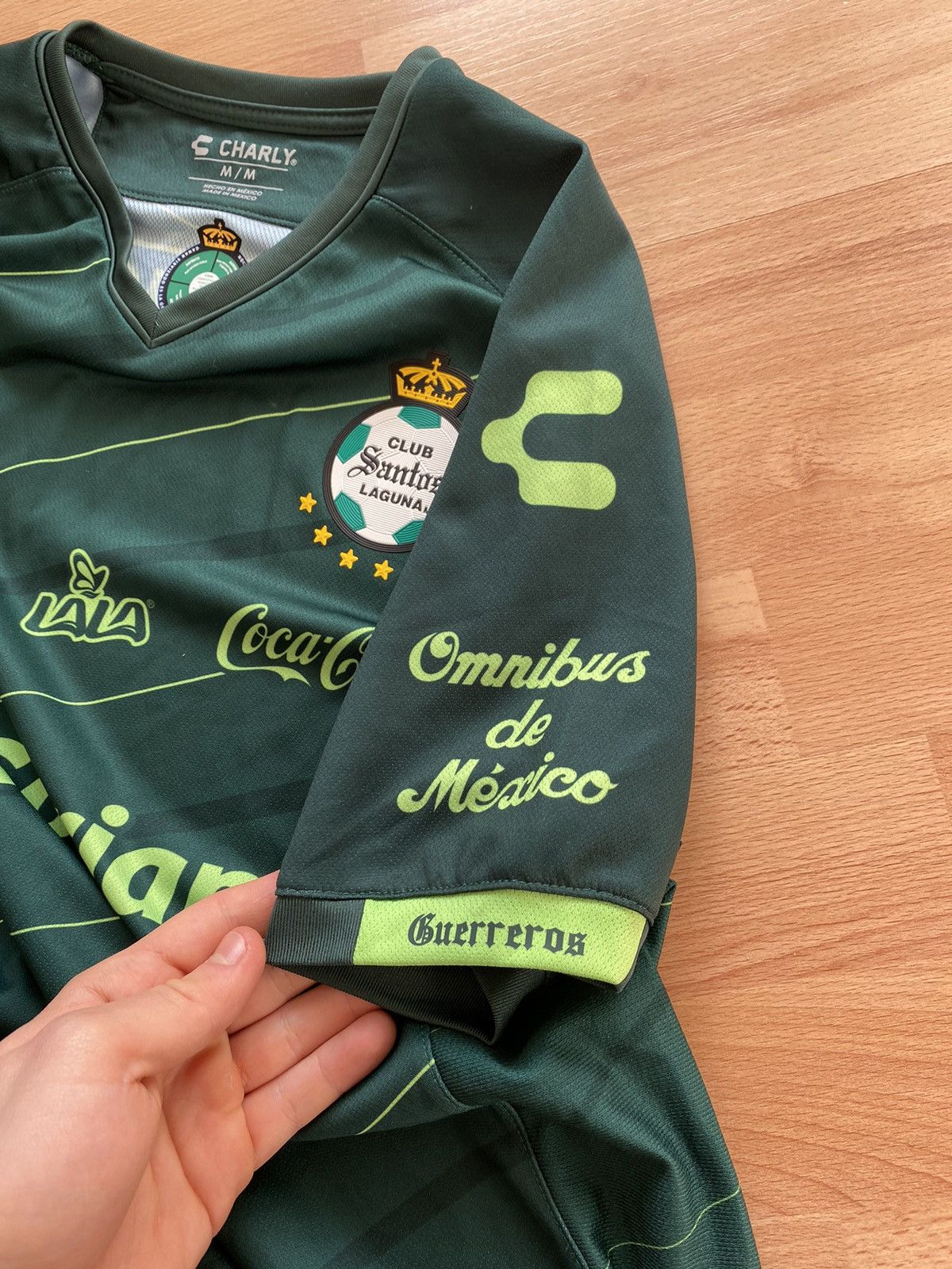 Other Santos Laguna Jersey GreenAuthentic Charly Jersey 2019-2020 Size US M / EU 48-50 / 2 - 5 Thumbnail