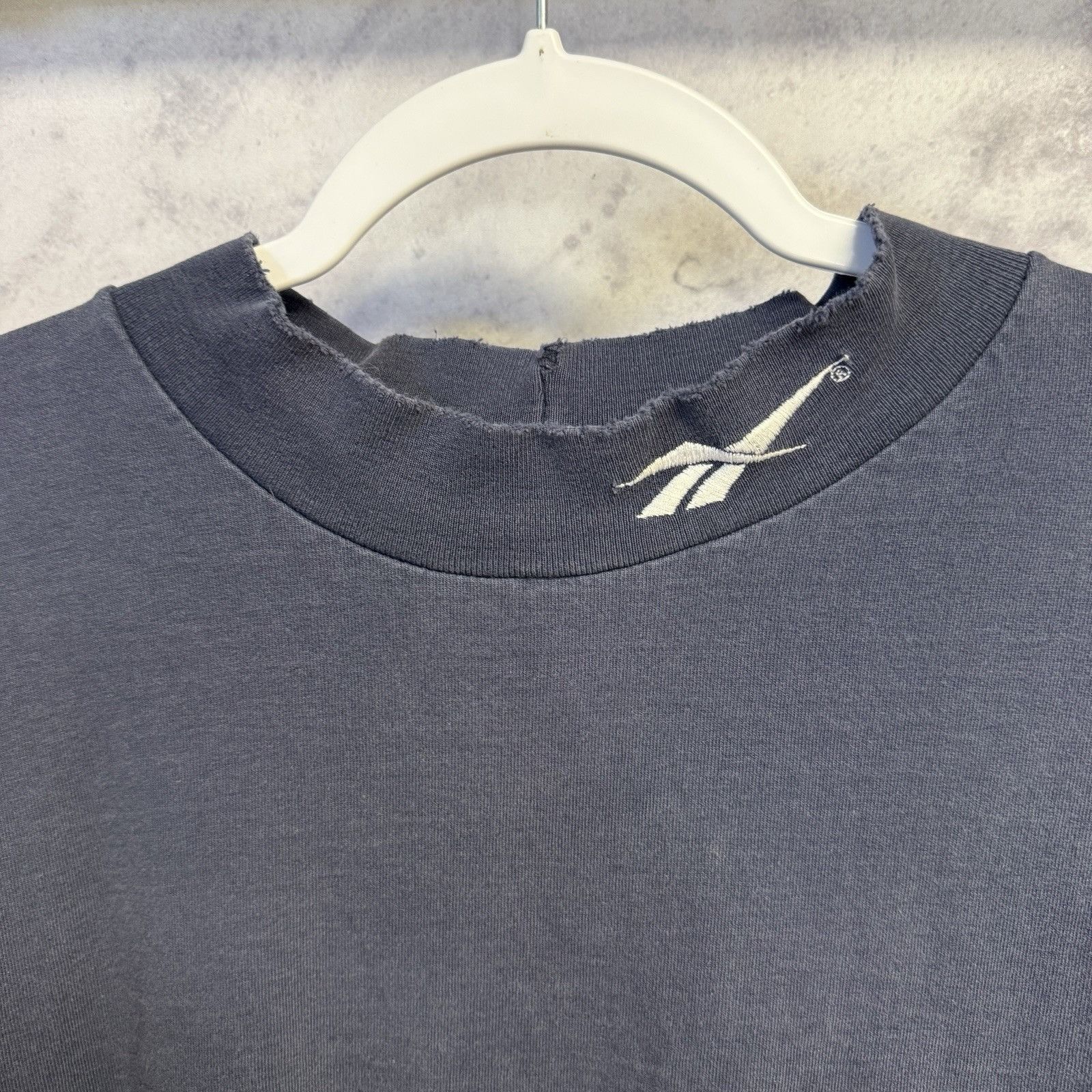 Reebok 90s Reebok Mock Neck Long Sleeve T Shirt Men’s Navy Blue Size US XL / EU 56 / 4 - 1 Thumbnail