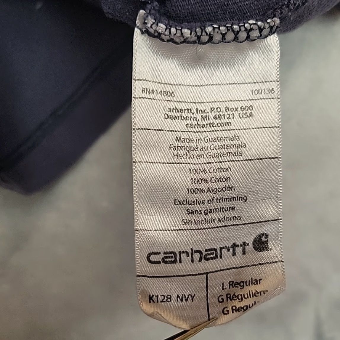 Carhartt VINTAGE Carhartt Shirt Mens L Navy Henley Pullover Original Fit Long Sleeve Work K128 Size US L / EU 52-54 / 3 - 7 Thumbnail