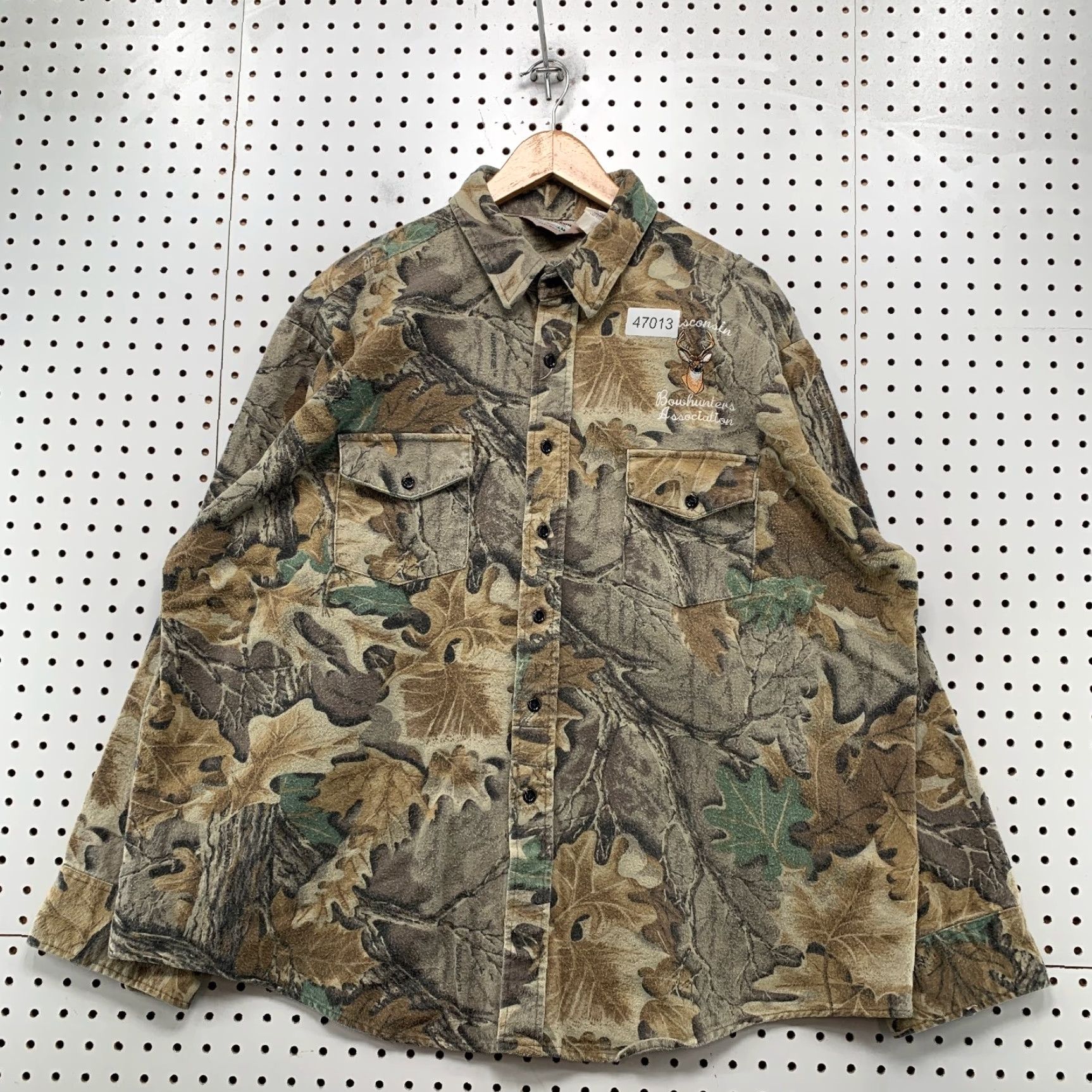 Vintage VINTAGE Wisconsin Bowhunters Button Shirt Mens 2XL Camouflage Chamois Outdoor Size US XXL / EU 58 / 5 - 2 Thumbnail