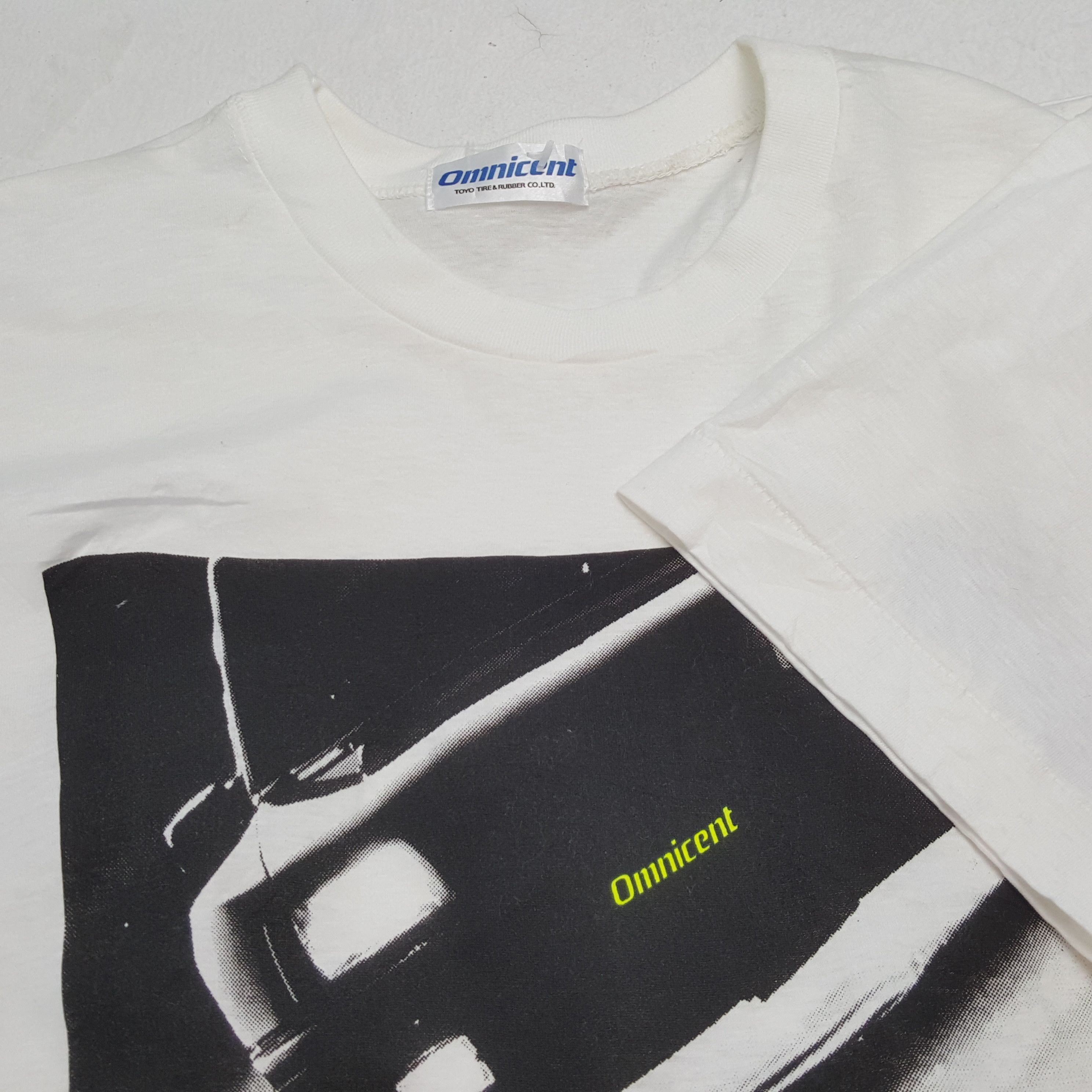 Vintage OMNICENT Car Design Tshirt Size US M / EU 48-50 / 2 - 5 Thumbnail