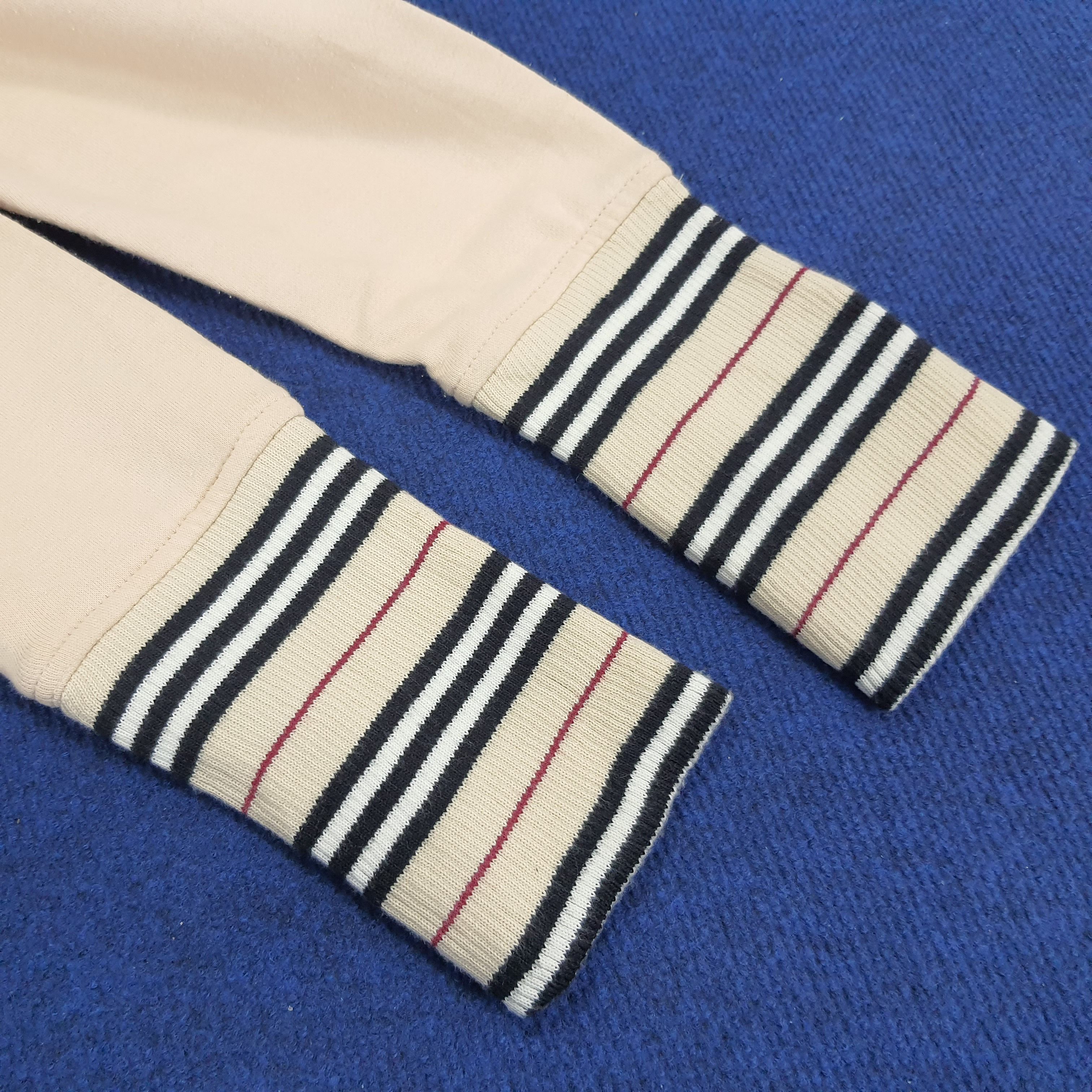 Burberry × Vintage Vintage Burberry London Zipper Sweatshirts Size US S / EU 44-46 / 1 - 11 Thumbnail