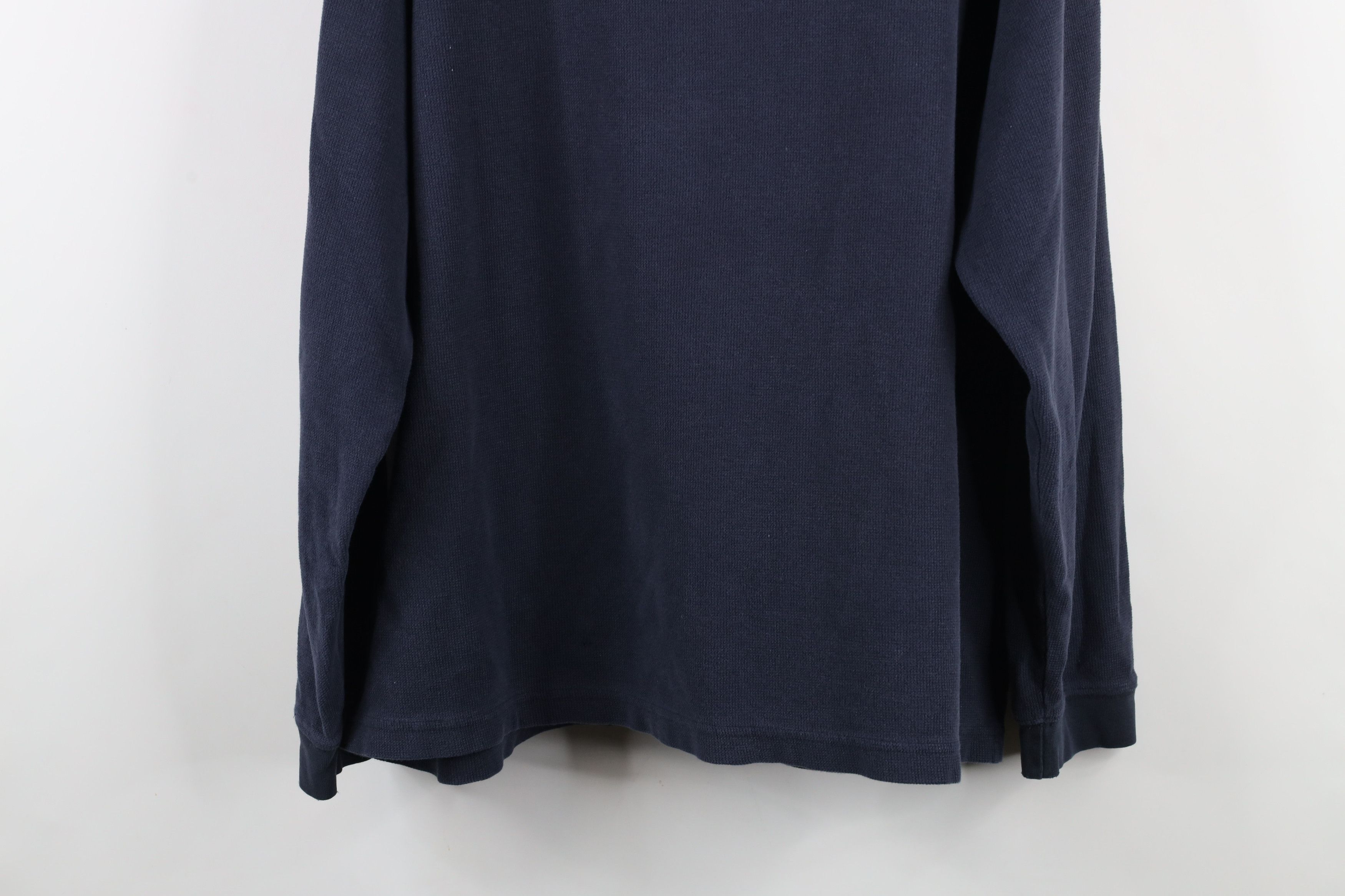 Vintage Vintage 90s Streetwear Thermal Waffle Knit Henley T-Shirt Size US XXL / EU 58 / 5 - 13 Thumbnail