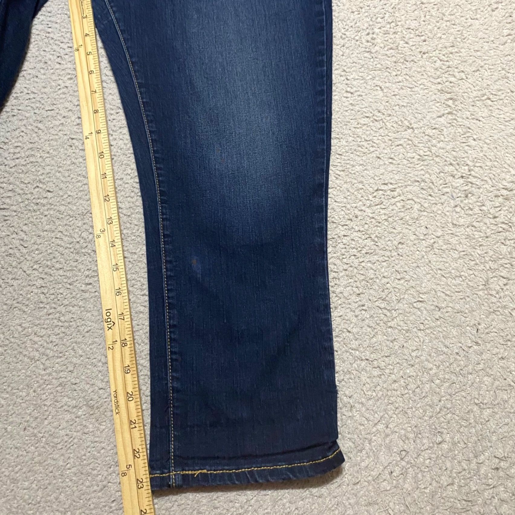 Denizen DENIZEN Jeans Womens 16 Blue Denim Dark Wash Cropped Mid Rise 5-Pocket Regular Stretch Distressed Casual Womens Jeans Size 38" / US 16 / IT 52 - 6 Thumbnail