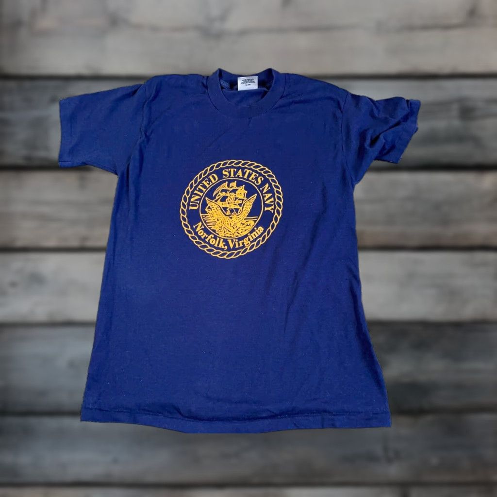 Vintage VTG Oneita United States Navy Seal T-Shirt Adult Medium Blue USA 90s Patriotic Retro USA Men M T-Shirt Embroidered Graphic Print Vintage) Size US M / EU 48-50 / 2 - 1 Thumbnail
