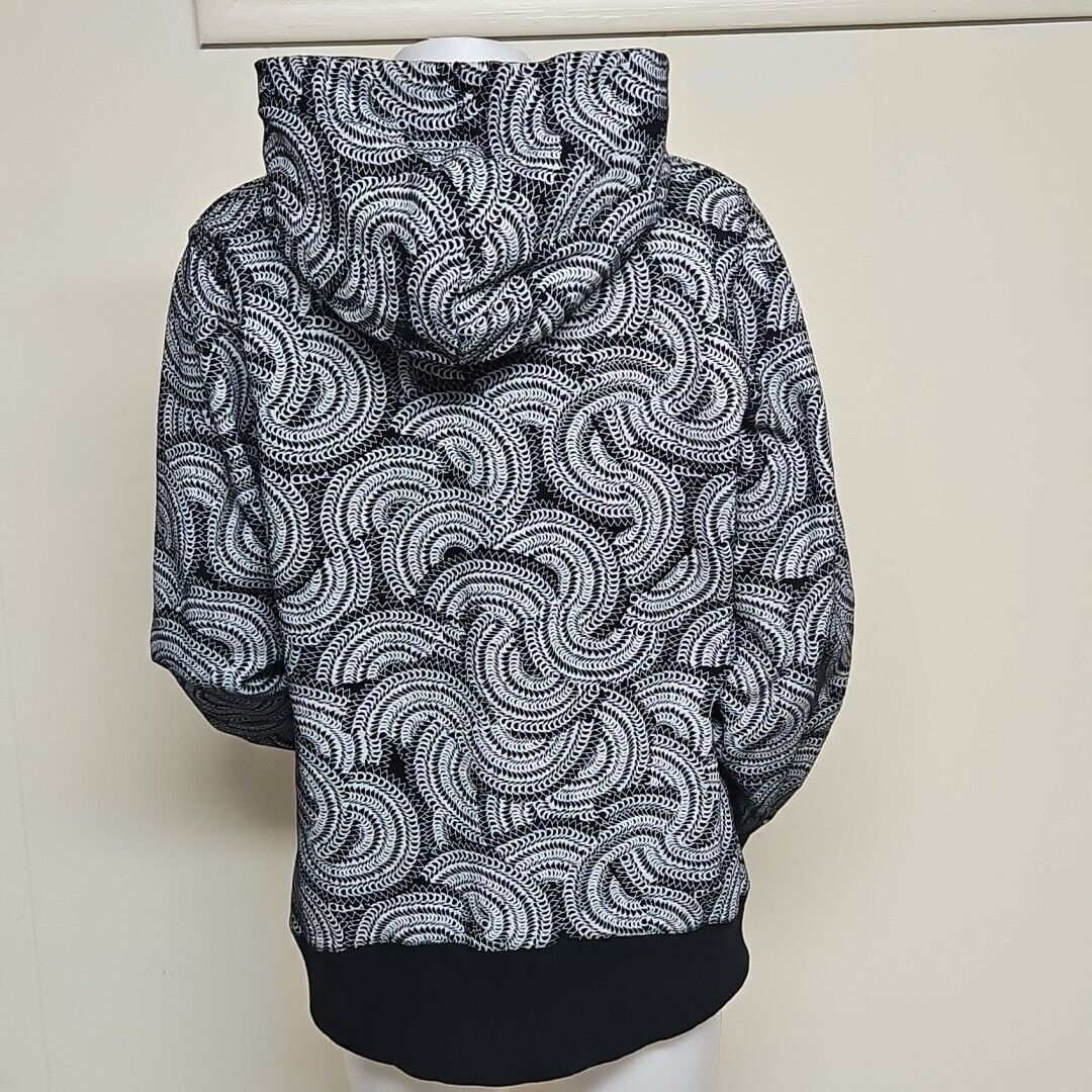 The North Face The North Face Jacket Womens XL Black Polynesian Tattoo Loos Size XL / US 12-14 / IT 48-50 - 3 Thumbnail