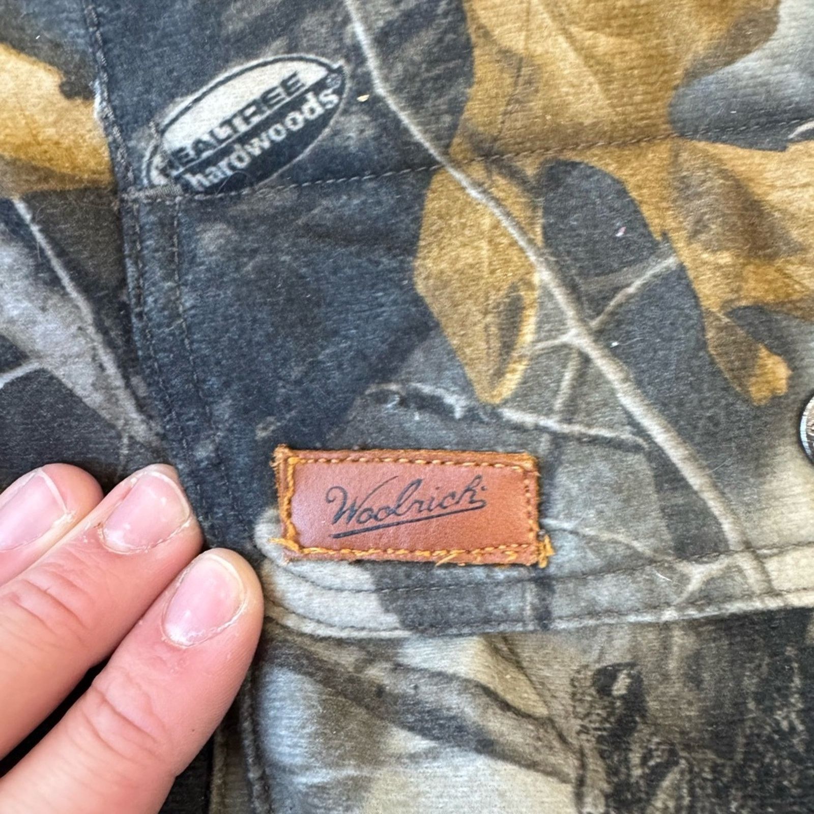 Realtree × Vintage × Woolrich Woolen Mills Woolrich Camouflage Puffer Jacket for Outdoor Activities Size US L / EU 52-54 / 3 - 3 Thumbnail
