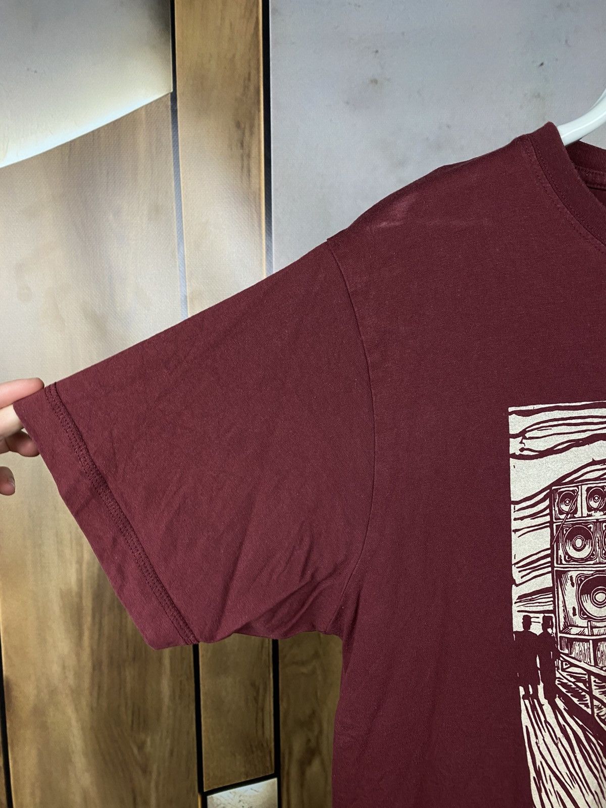 Vintage 🎸T-Shirt We Are Chunk CNK Art Edvard Munch Cry Tee🎸 Size US L / EU 52-54 / 3 - 3 Thumbnail