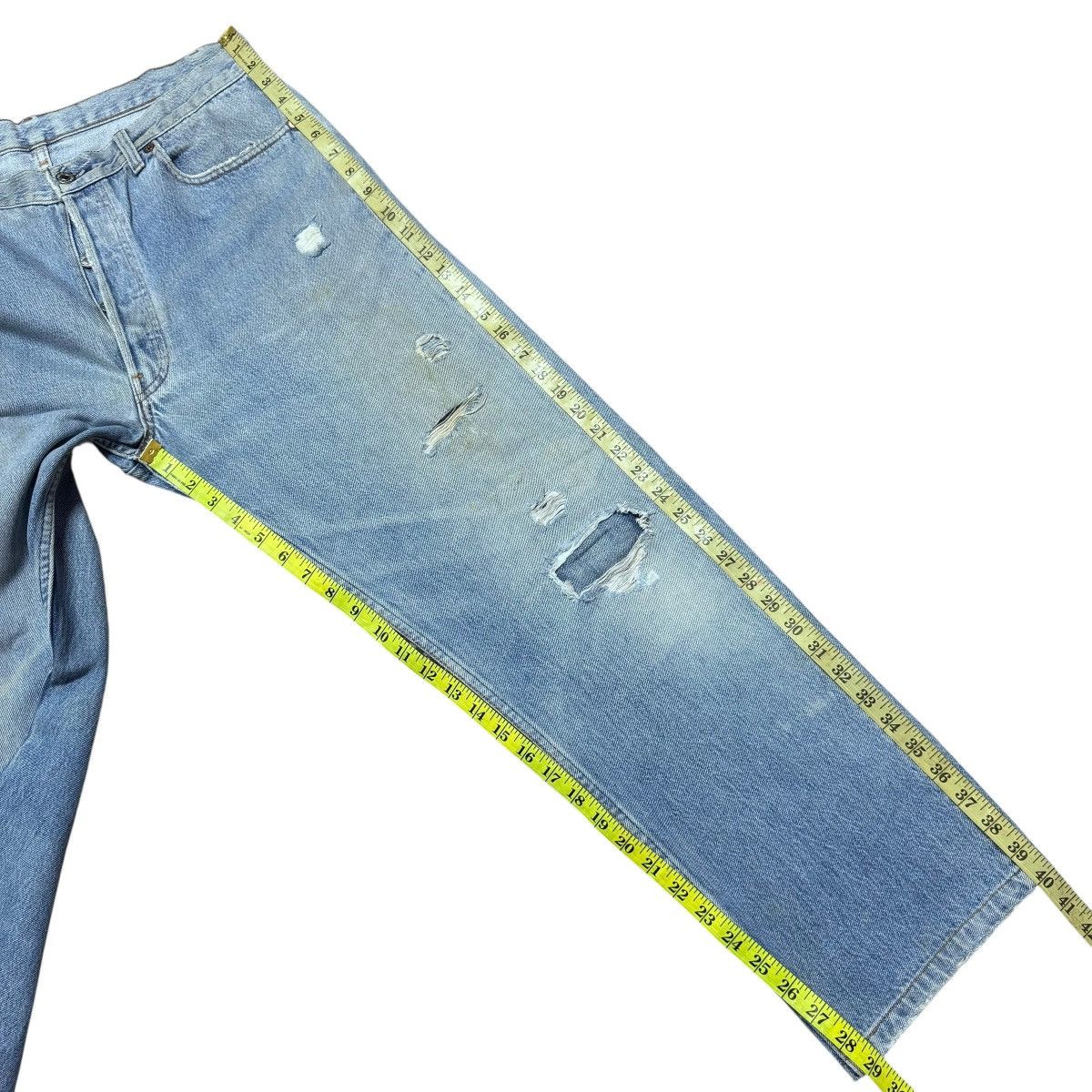 Levi's Vintage Levis 501 Distressed Denim Jeans Size US 35 - 18 Thumbnail